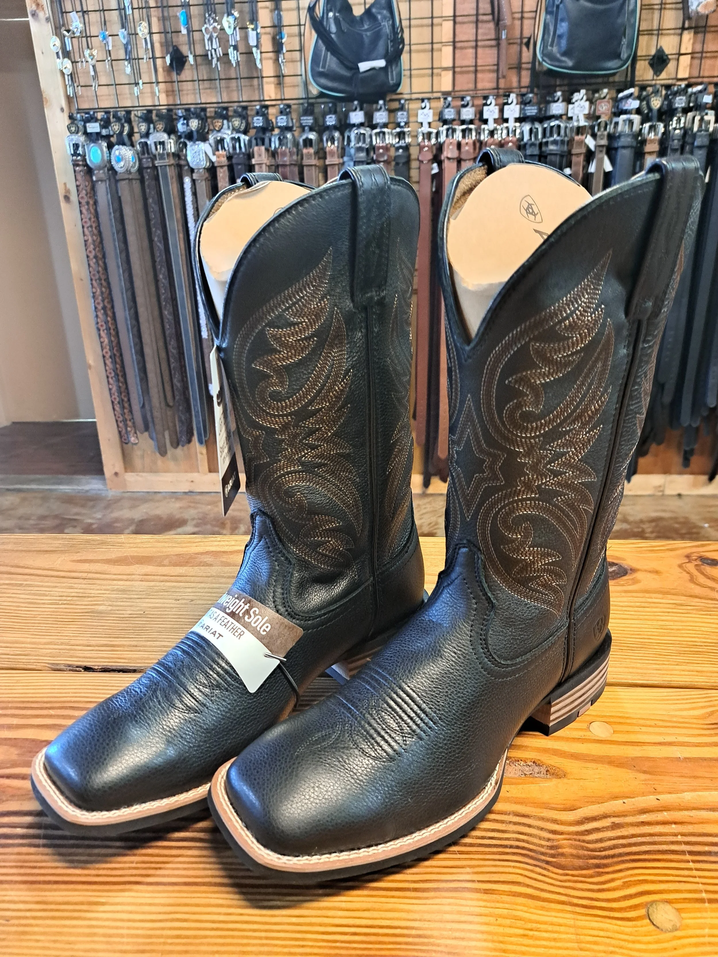 NEW! ARIAT RICHOCHET BLACK
$239.95