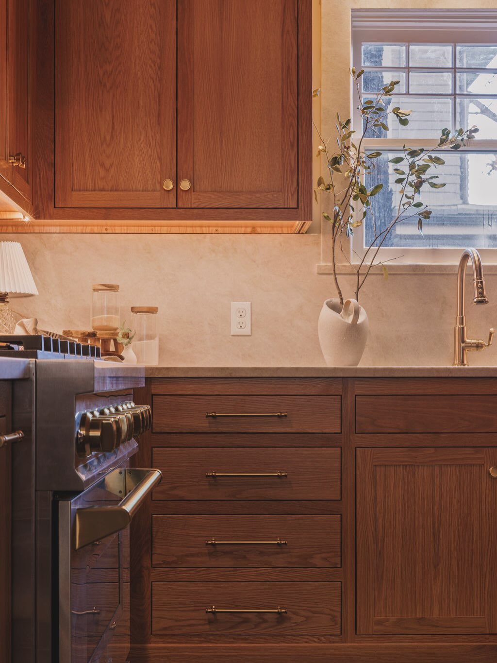 Just like people, kitchens have their own personalities. Some are grand, some calm, some lively and bold. I&rsquo;m drawn to the cozy ones&mdash;where everything is close, and the magic and memories unfold right around you.

It&rsquo;s the kind of sp