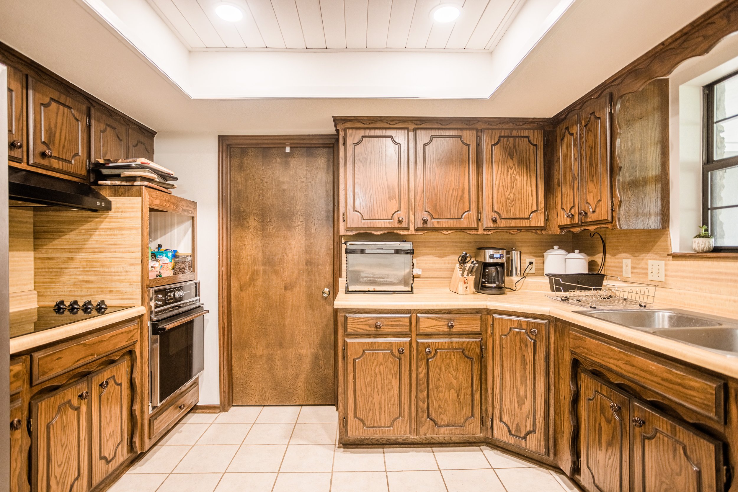 "The Lezlie" by James Grey, a kitchen design. and renovation.