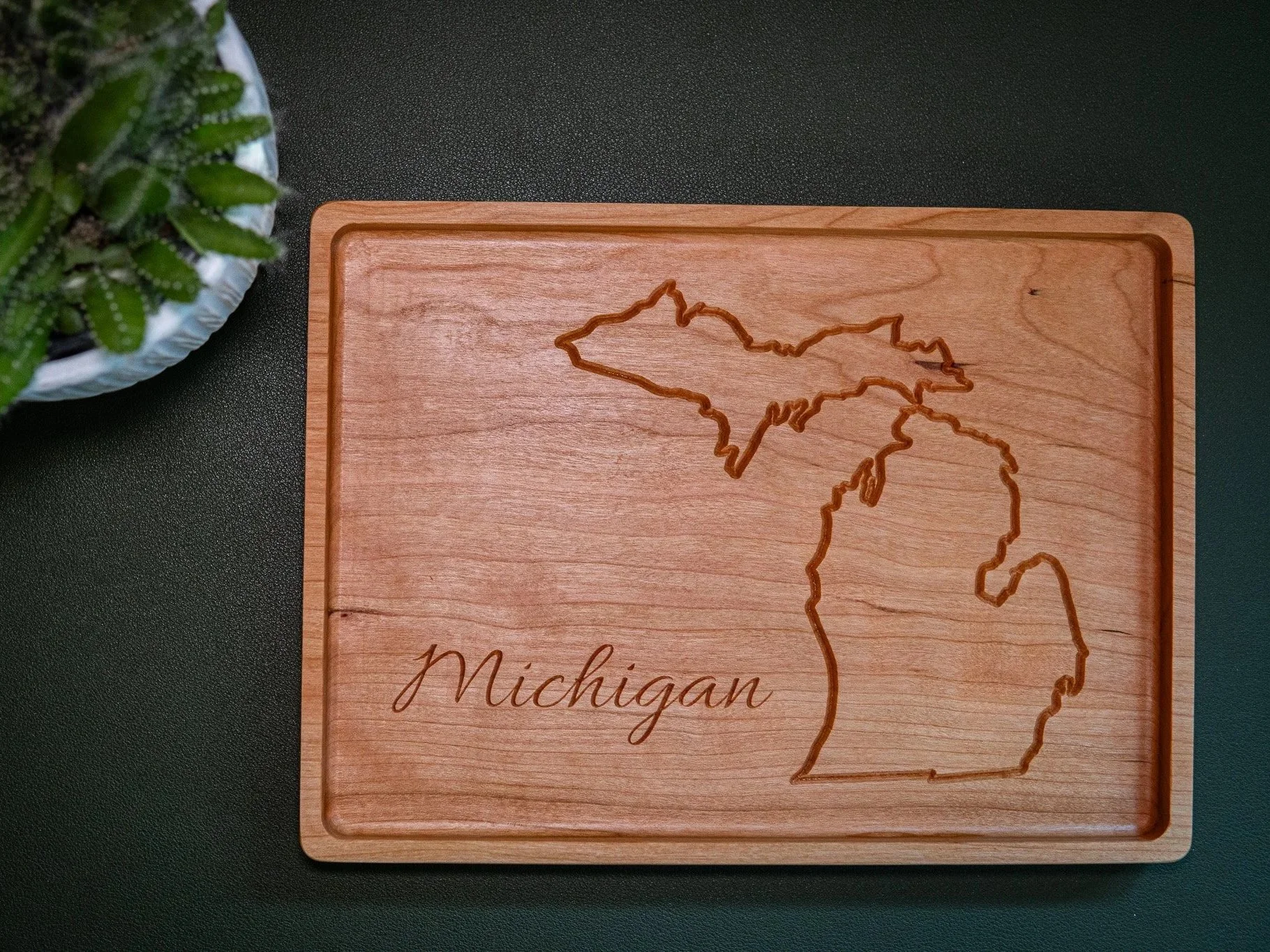 Michigan Catch-All Tray