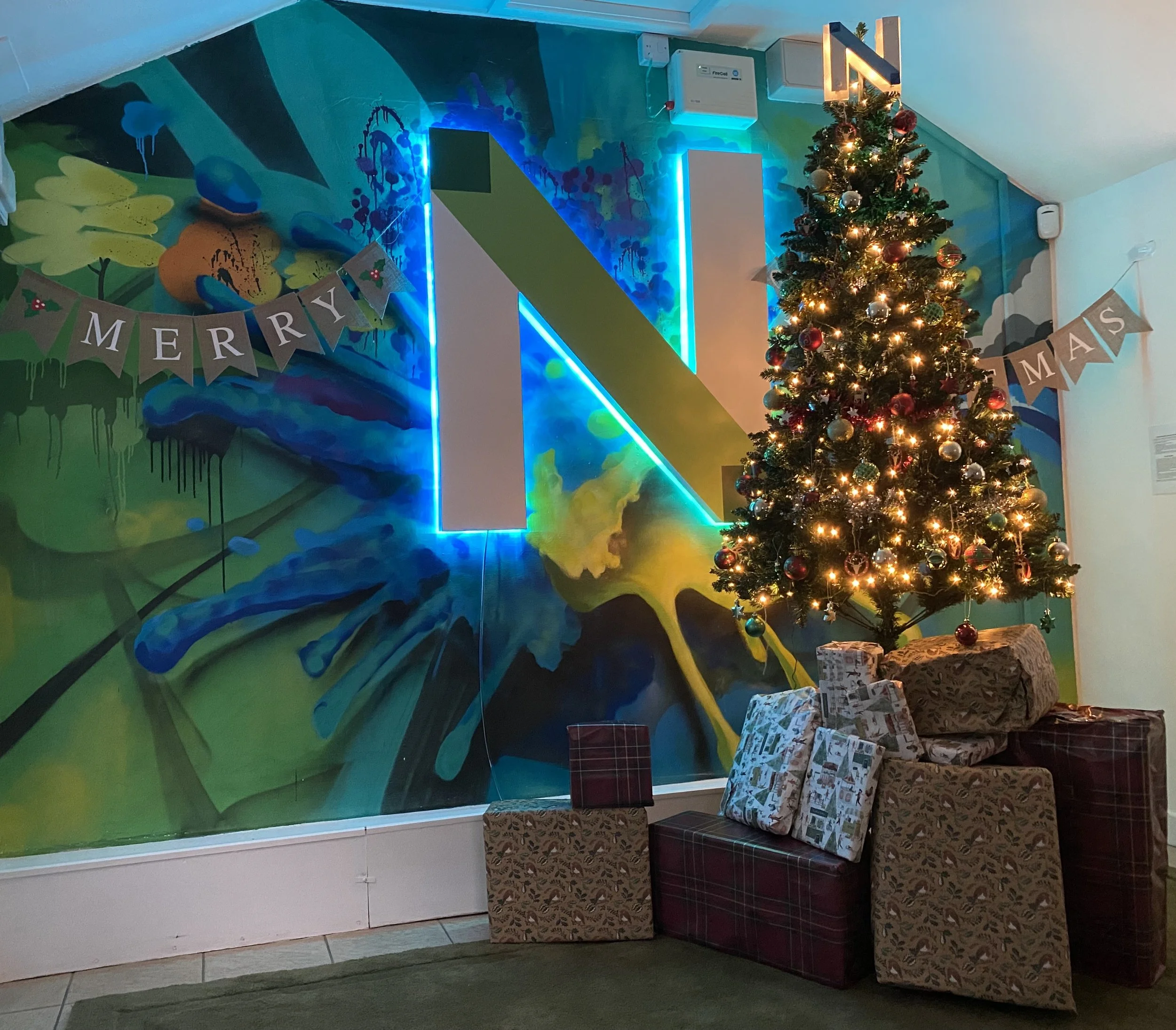 🎄✨ Christmas has arrived at Neptune Shipping!
