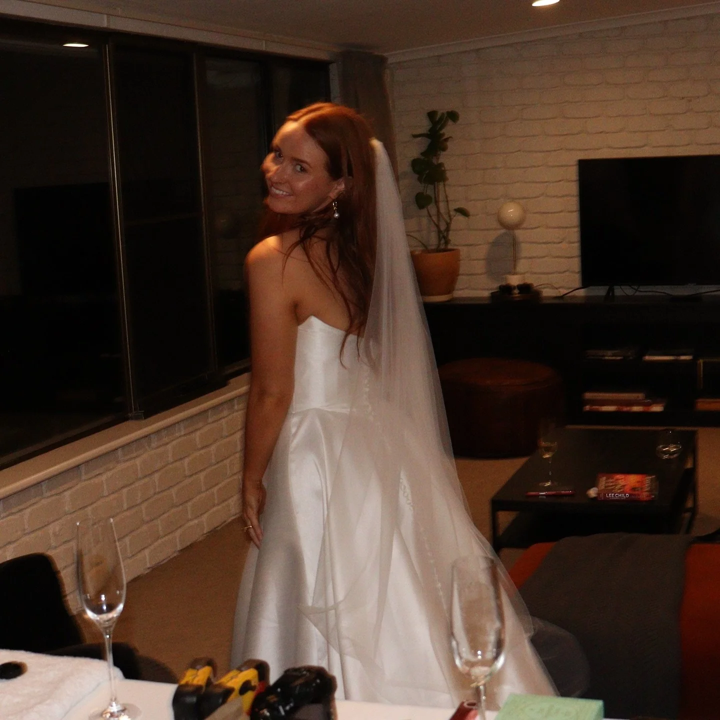 Little bit of wedding night BTS 🥹 I want you to know that when I&rsquo;m your celebrant, I&rsquo;m there to support you with my experience as a celebrant, but also as a bride, a bridesmaid, a musician, and a guest. I&rsquo;ve sat in every seat and I