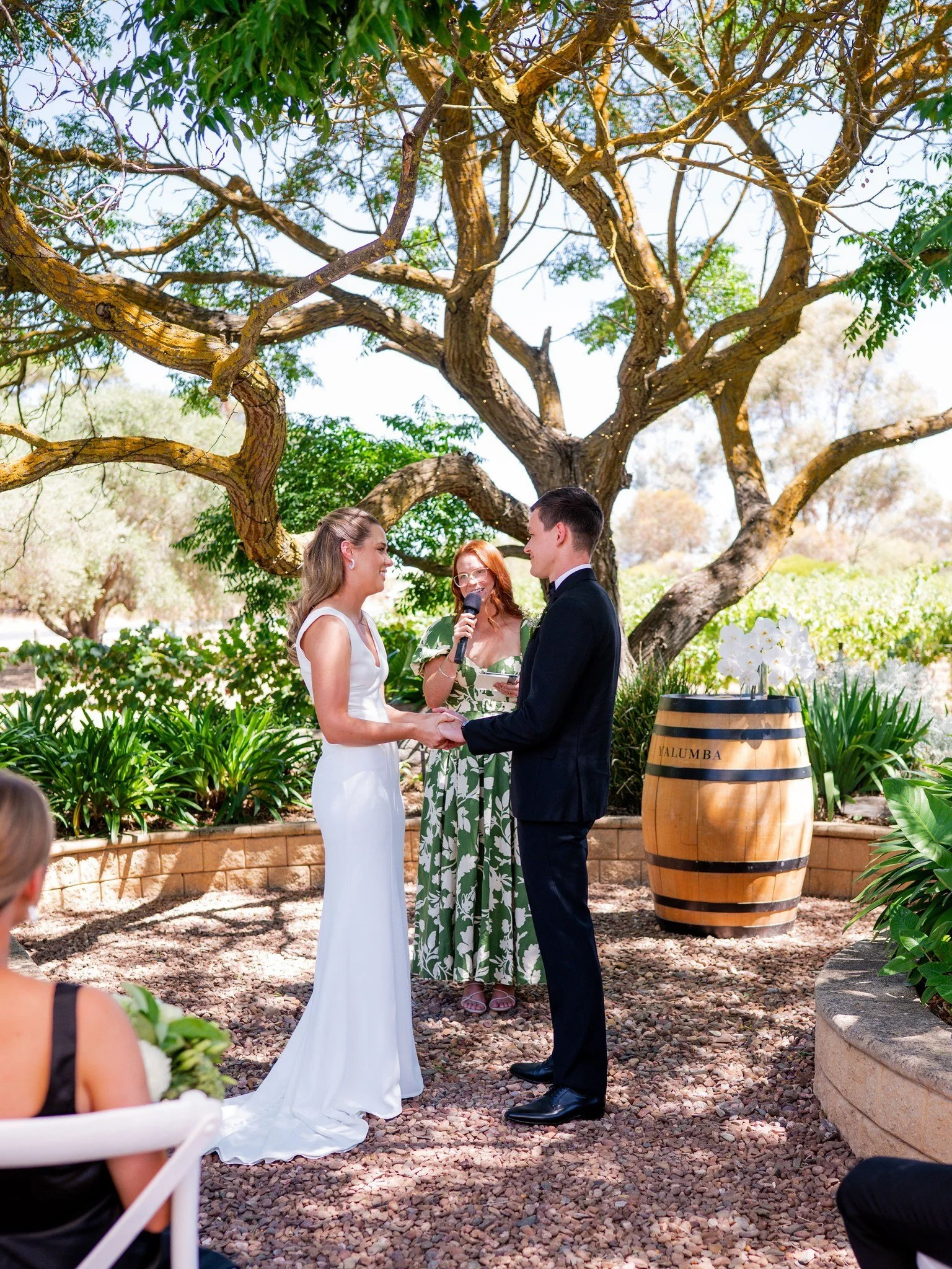 Warm weather weddings 🤝 dappled shade under a tree. I love to see it!

#goldcoastwedding #brisbanewedding #byronbaywedding