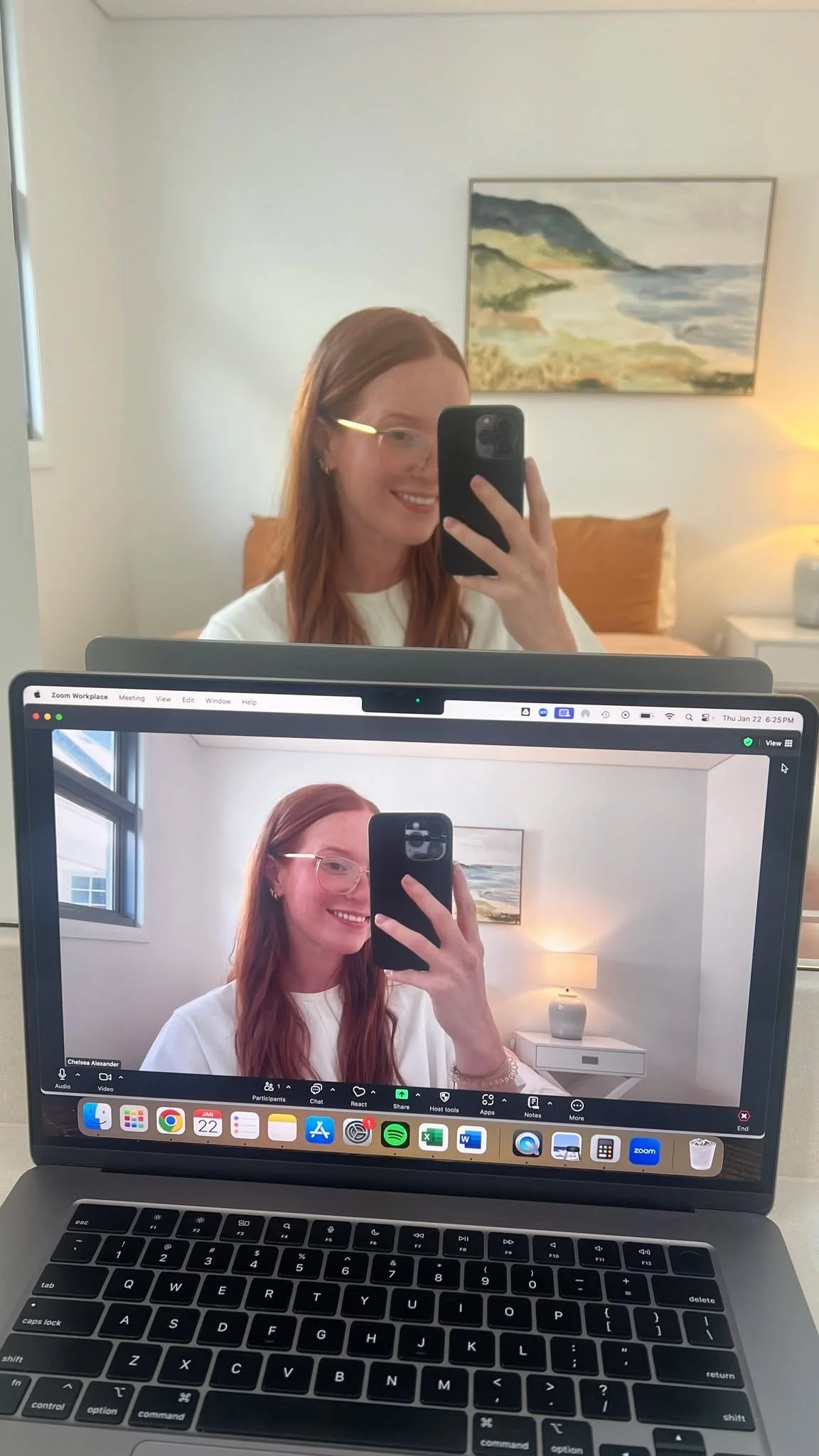 It's been a very busy few weeks of meeting with lovely new couples!  I offer anyone that enquires with me a free, no obligations phone or Zoom call so I can answer any questions you have and we can chat about your wedding day before you book in. You 