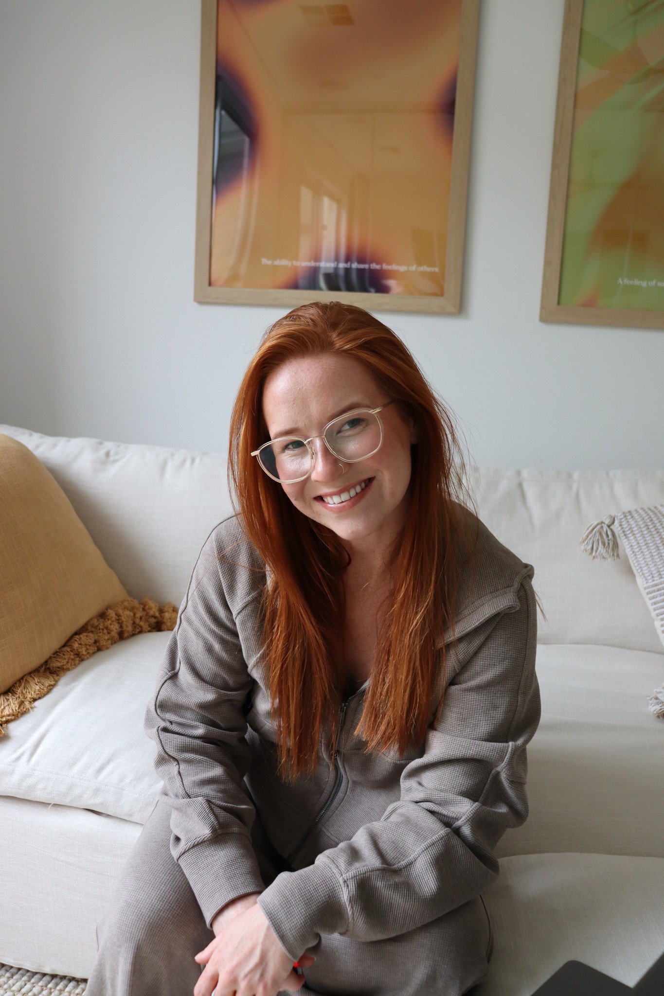 I love seeing all of the new faces here, welcome! I'm Chelsea, a Gold Coast based wedding celebrant. My books are open for 2026 and 2027 and they are filling up fast! I am so excited to have connected with so many beautiful couples on the east coast,