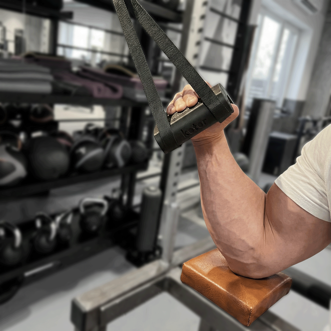 Otto Armwrestling Handle In Use