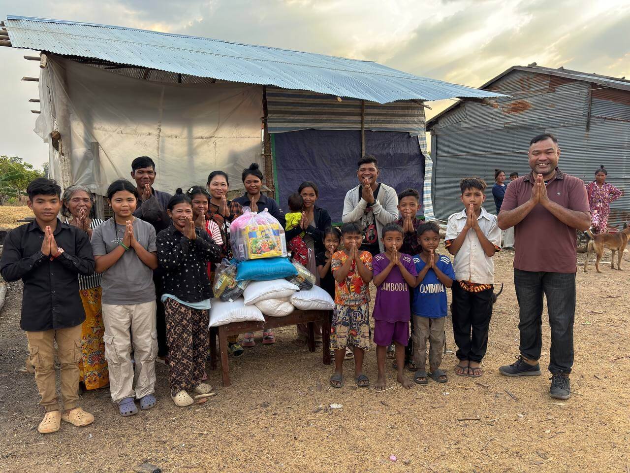 Cambodia-charity-food-aid-oddar-meanchey-2.jpeg