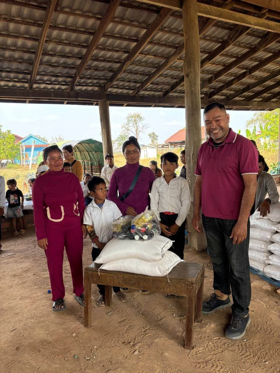 Cambodia-charity-food-aid-border-village-oddar-meanchey-3.jpeg