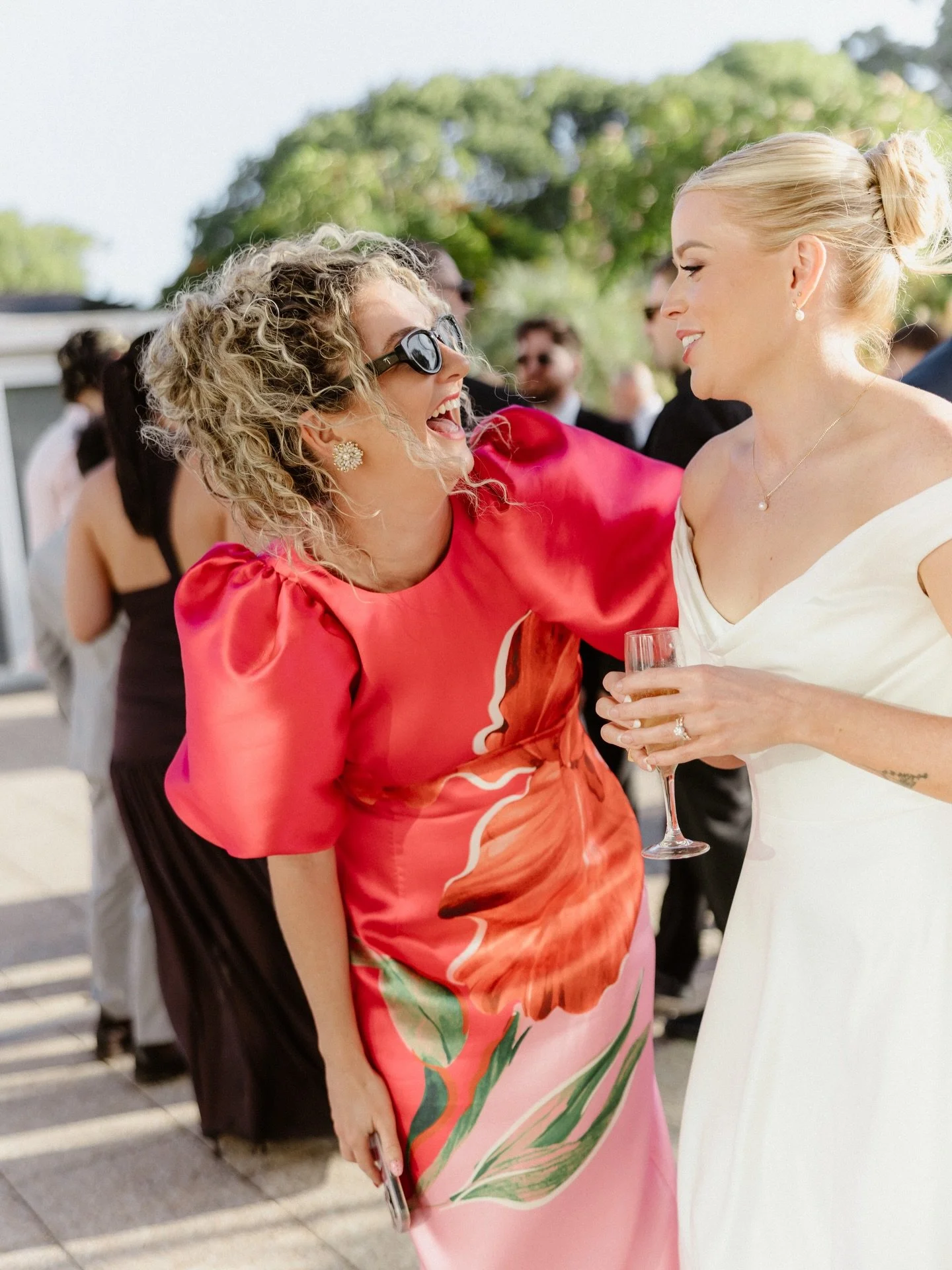 When people ask what my job is like&hellip; these 6 photos by @kaceyjules.photography sum it up perfectly.

Marrying two absolute legends ✔️
Making it official and gaining the trust of your littlest loves✔️
Admiring the shiny new bling ✔️
Celebrating