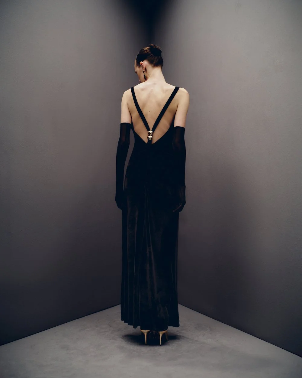 607. 11_01_26_Christelle_Nima_AW26_Lookbook_Look_47_3038.jpg