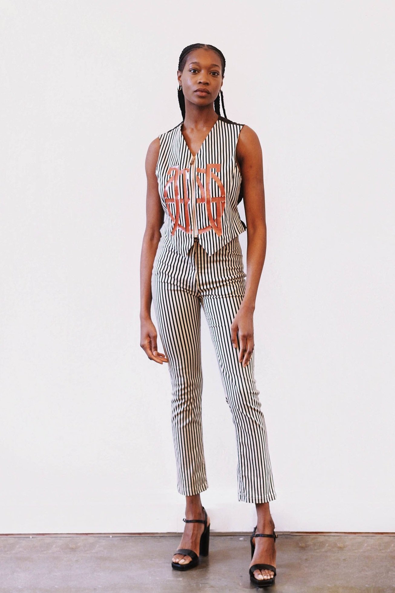 JEAN+PAUL+GAULTIER+STRIPE+SET_+PACK_model_shot_00002.jpg