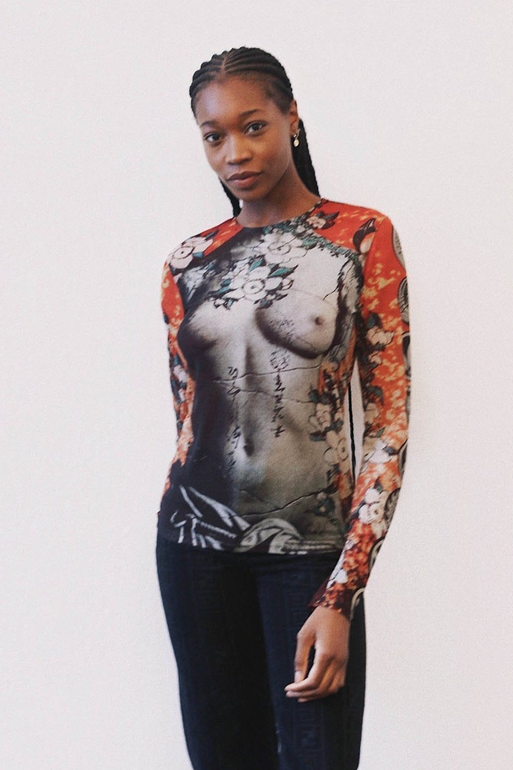 JEAN%2BPAUL%2BGAULTIER%2BVENUS%2BDE%2BMILO%2BMESH%2BTOP_%2BPACK_model_shot_00002.jpg