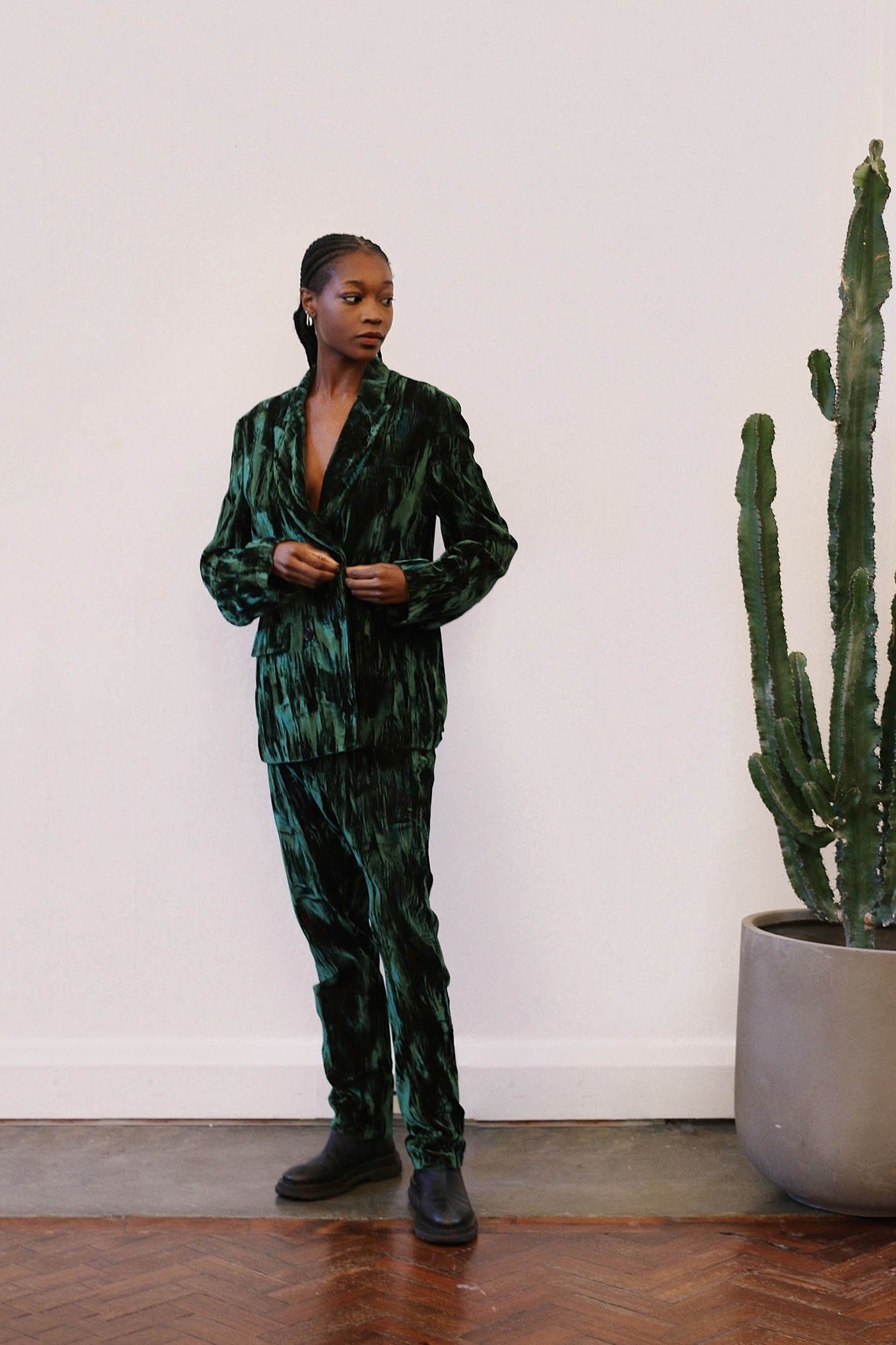 ANN+DEMEULEMEESTER+SUIT00010.jpg