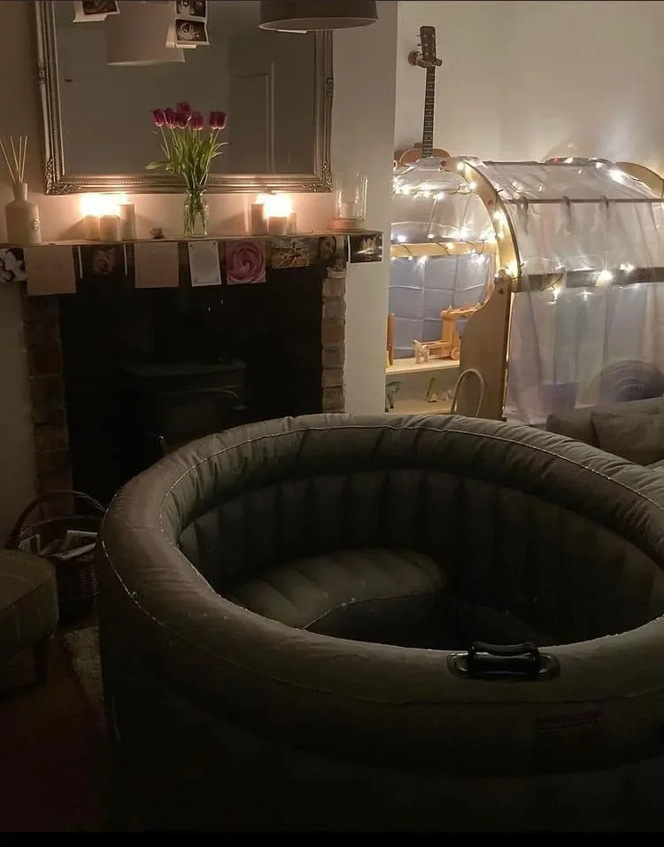 Calm Waters: Birth Pool Hire in North London &amp; Surrounding Areas