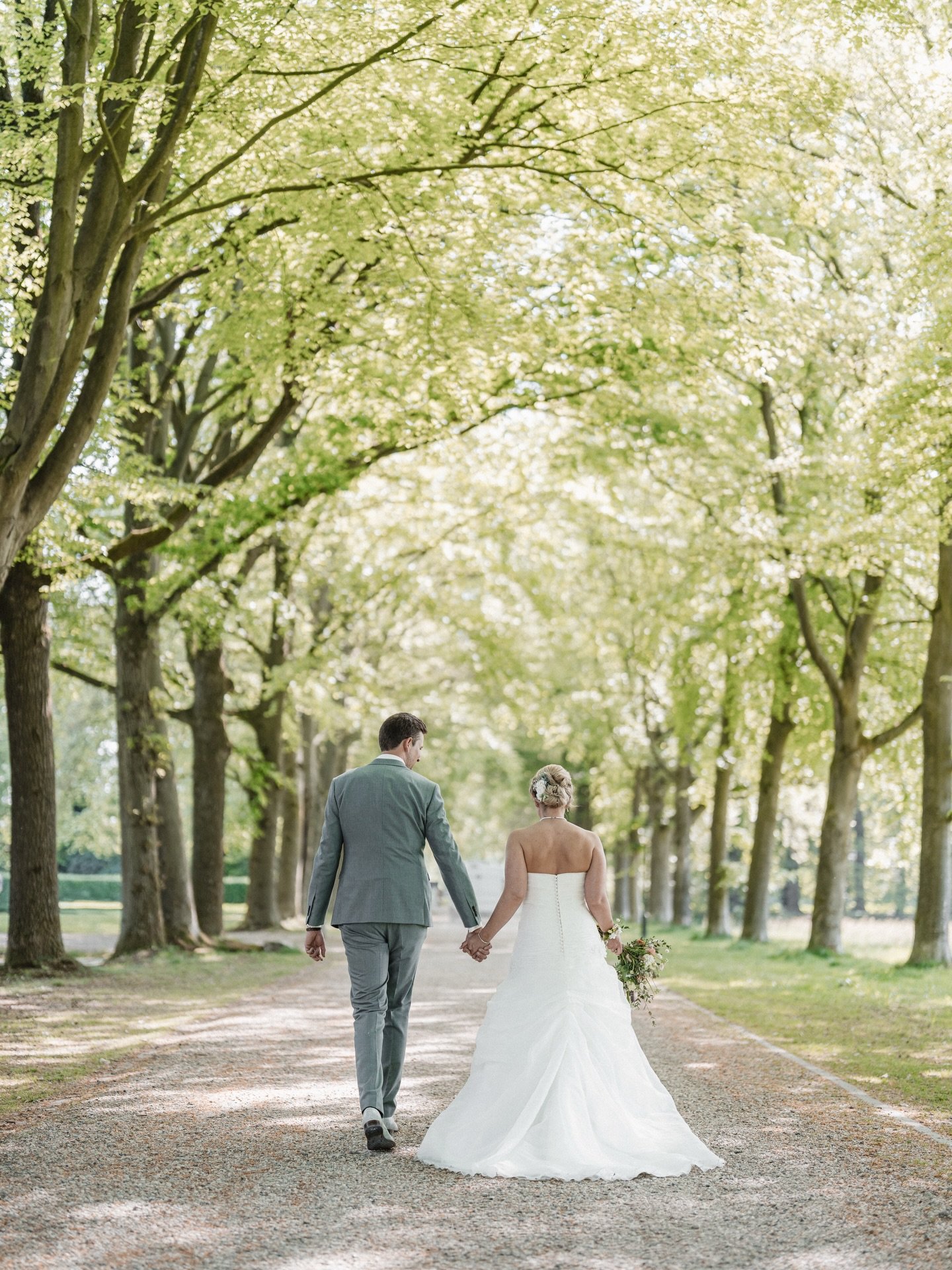 1 jaar geleden alweer! Gefeliciteerd met jullie trouwdag A&amp;M 🥰

#trouwfotograaf #bruiloftfotograaf #bruiloftinspiratie #bruiloft #trouwen
