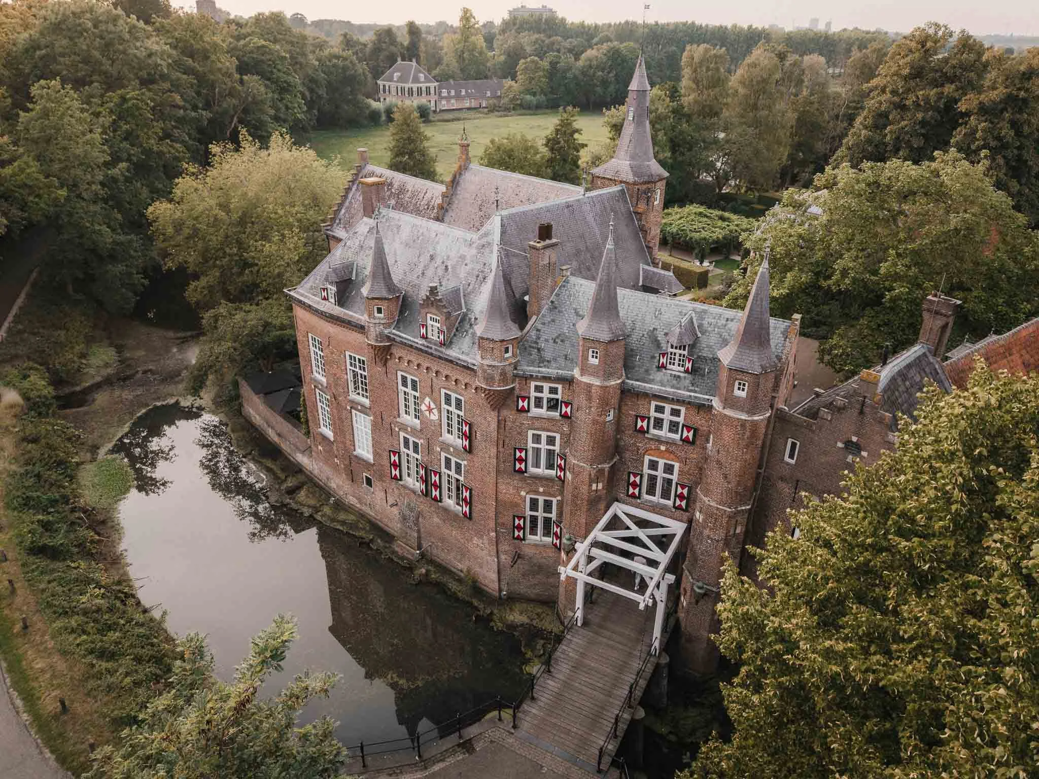 Kasteel Maurick drone.jpg