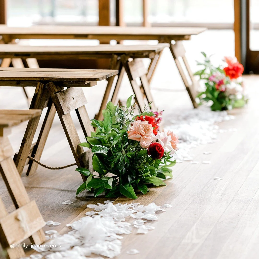 Planning your wedding? Don't worry, I have you covered! 💍 🌸

Planning your own wedding can seem like such a stressful and daunting process, especially if you haven't done it before.

Read my blog post for planning the ultimate wedding. In this post