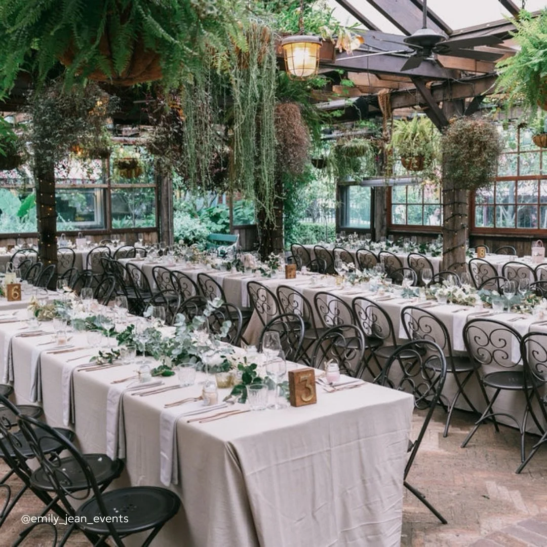 💫 What Your Wedding Coordinator Is Actually Doing During Cocktail Hour 💫

Cocktail hour isn&rsquo;t our break&hellip; it&rsquo;s actually one of the busiest parts of your wedding day.

While you&rsquo;re celebrating with your guests, we&rsquo;re:

