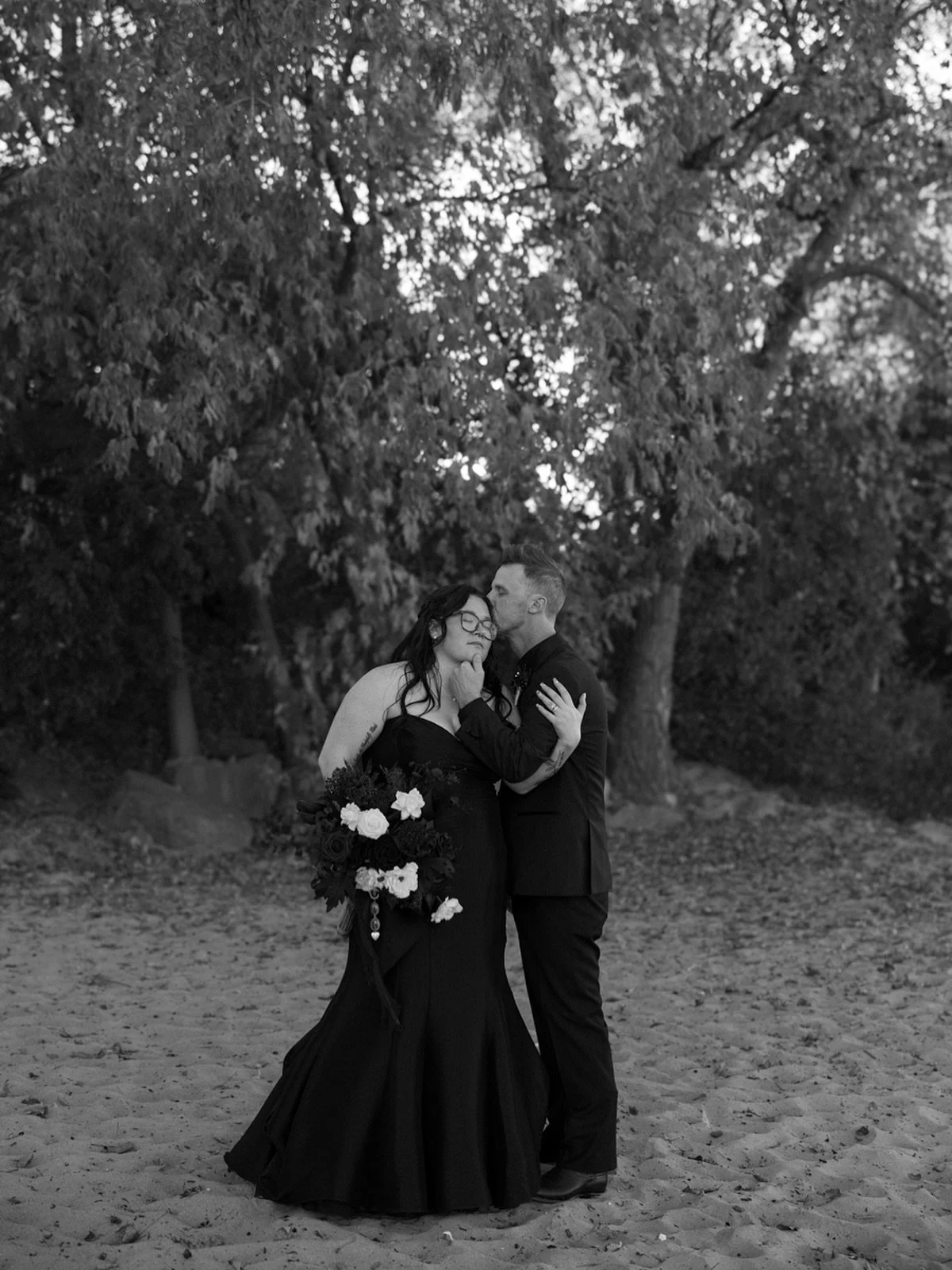 A quiet moment alone 🖤