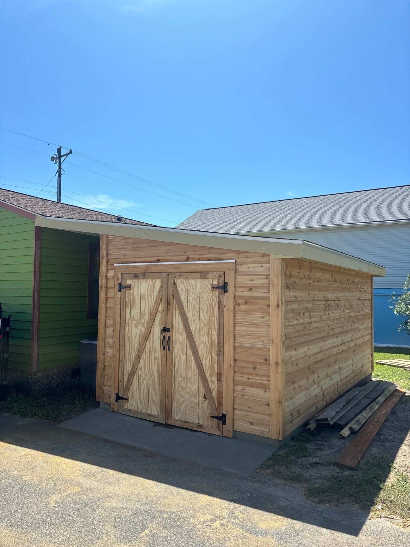 custom shed.jpg