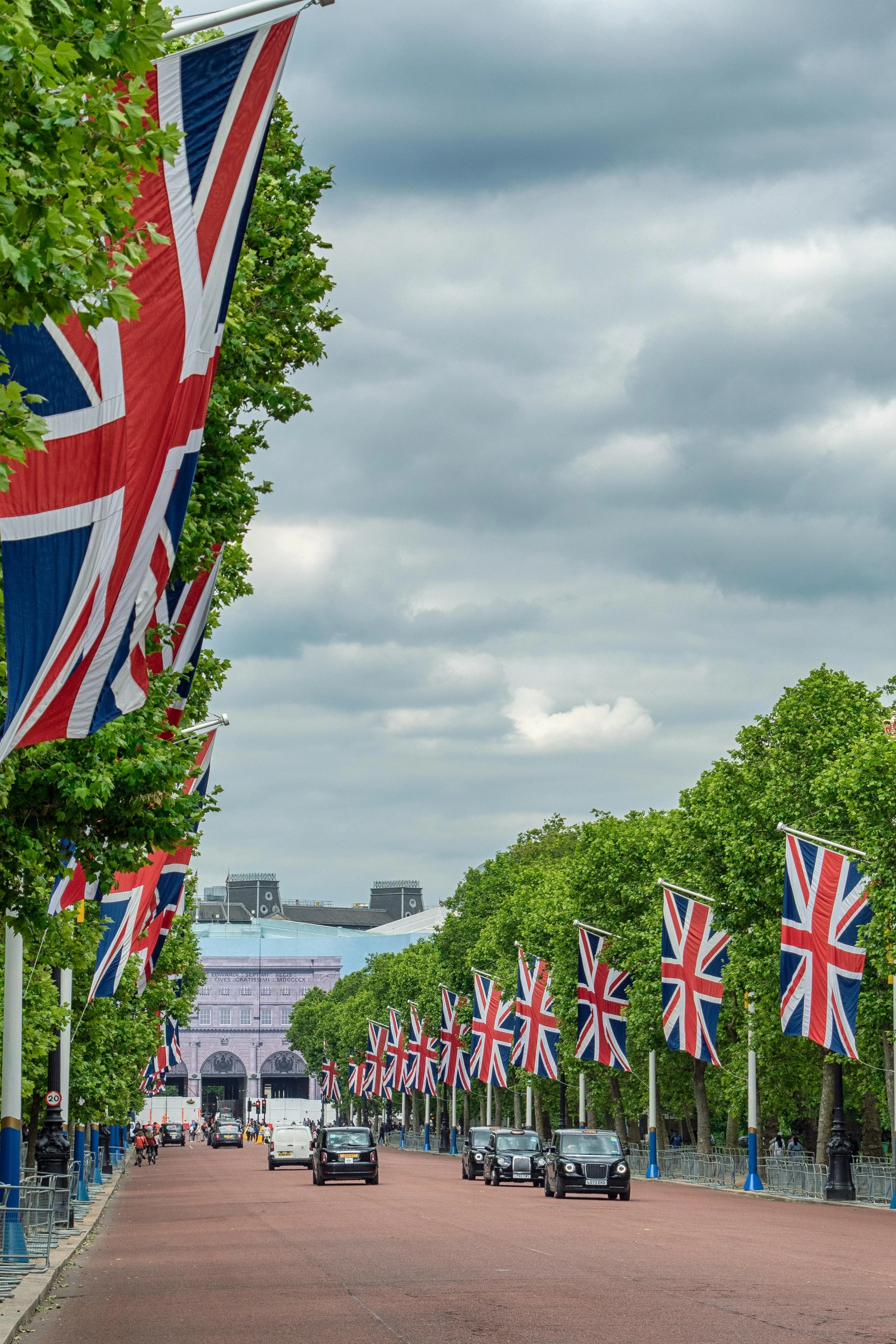 Should You Invest in Your Home Country? Pros, Cons &amp; A Practical Framework