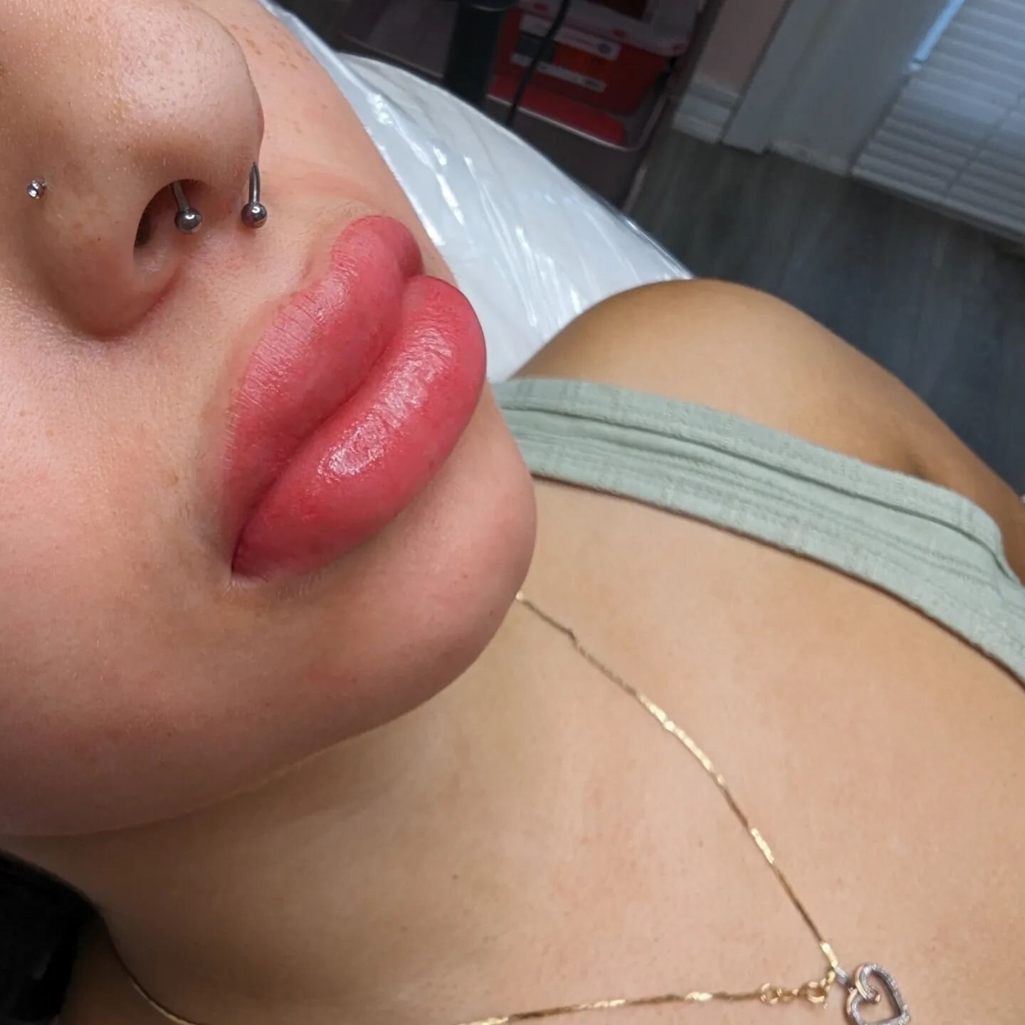 Another pair of beautiful lips done! I have noticed because of the type of numbing that I use that blanches the skin, sometimes it's hard to see the final color right after the lip blushing session is done, So I have also posted a picture of the next