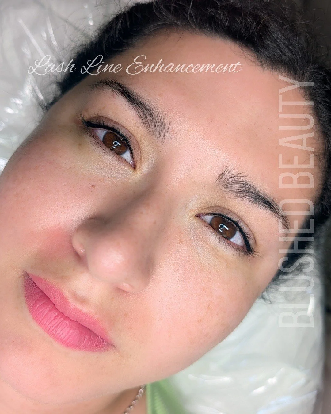 For the busy mornings, the gym days, and the no-makeup days ✨ Lash line enhancement in Fort Worth gives you that subtle, always-put-together look without needing to apply eyeliner every day. This form of permanent eyeliner in the DFW area is perfect 