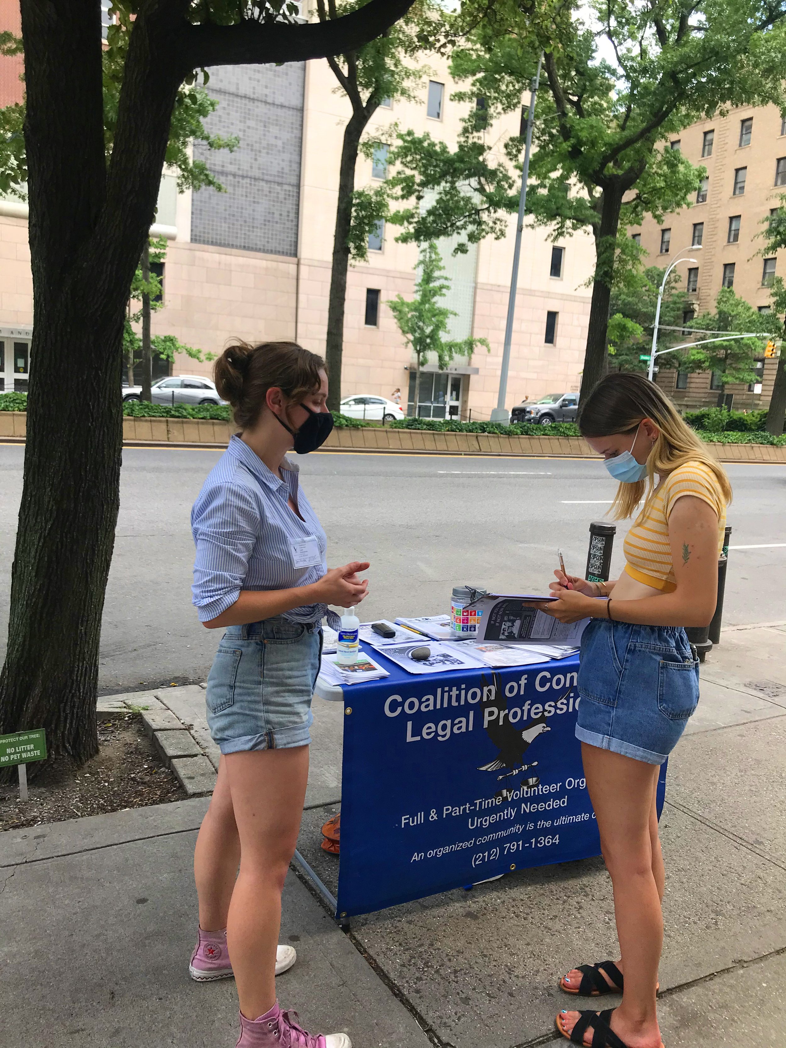 vols_caro_summeroutreach.jpg