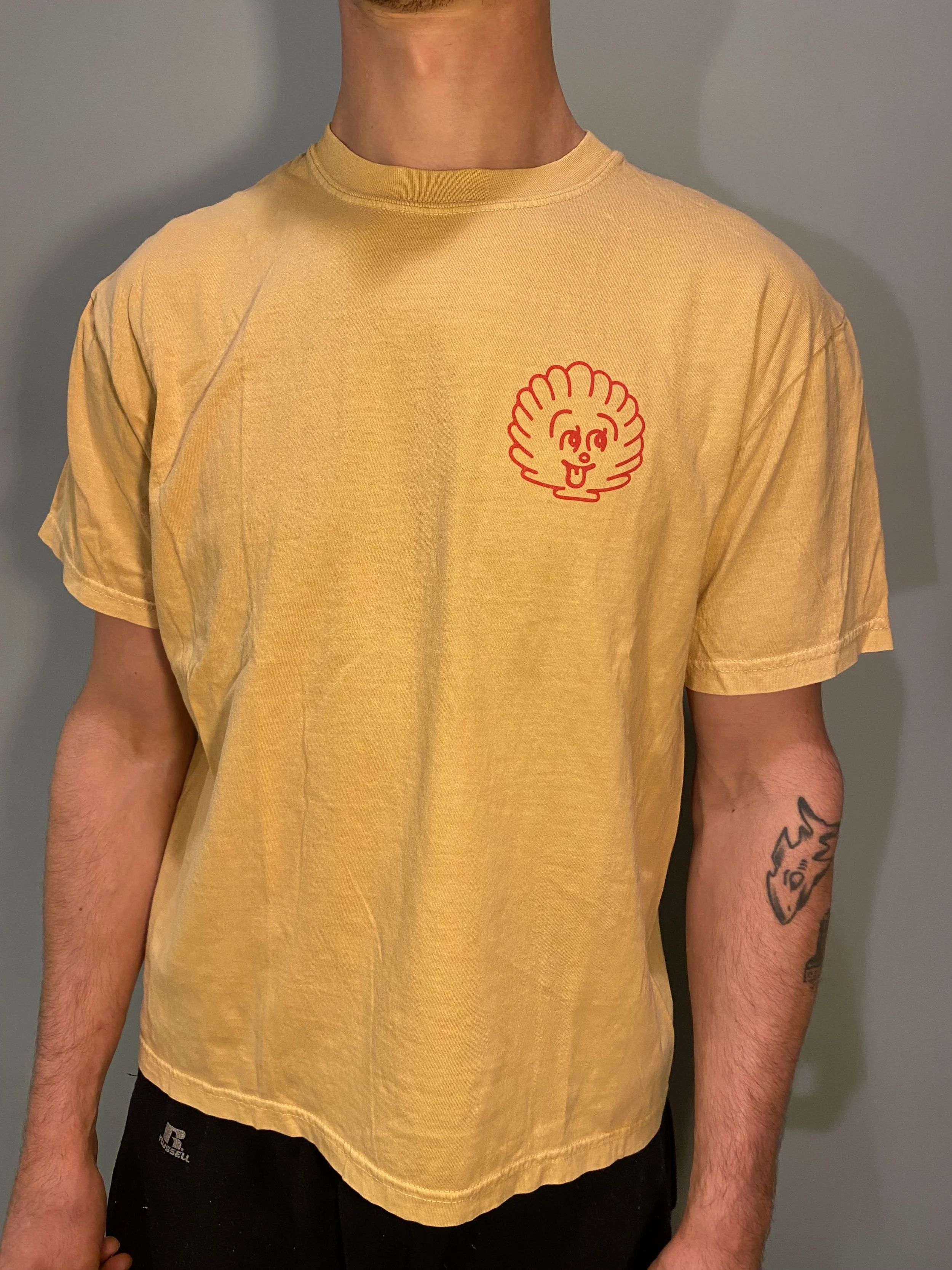 Shell Chest Tee