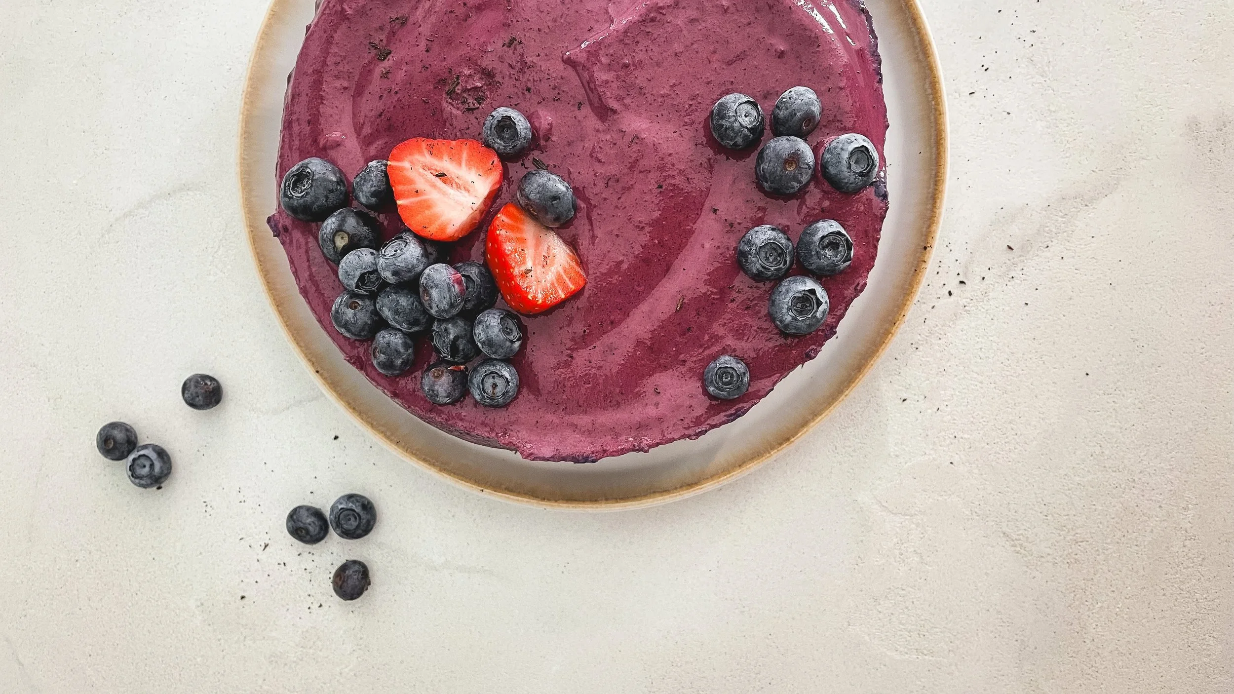 No-Bake Blueberry-Cake