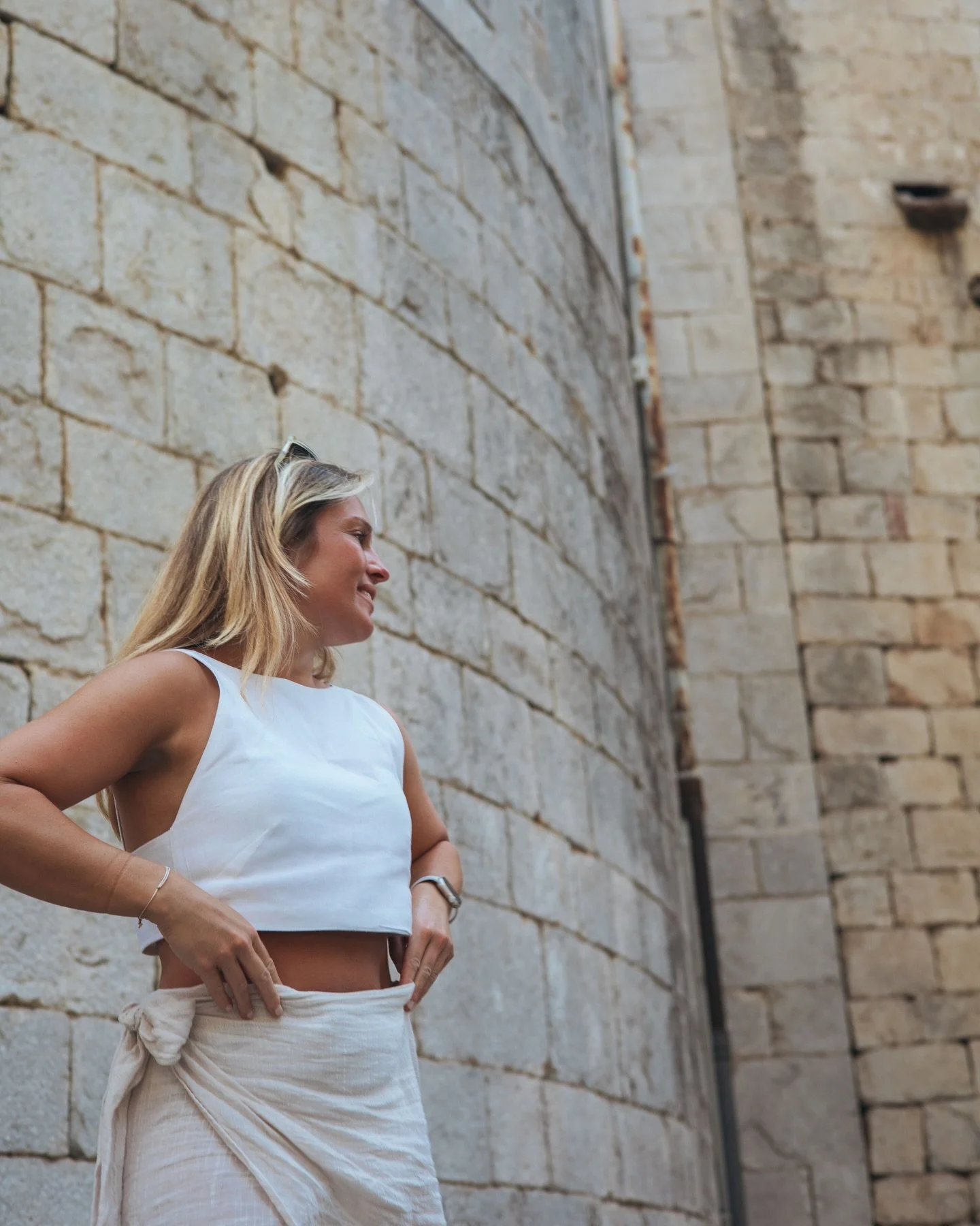 Save this for your next trip to📍Girona. Wir machen es hiermit offiziell: Girona ist einfach unsere Lieblingsstadt in Europa.😮&zwj;💨🧡 So viel Charme, so viel Genuss, so ein besonderer Lifestyle.✨

Und das Beste? Unser Retreat findet ganz in der N&