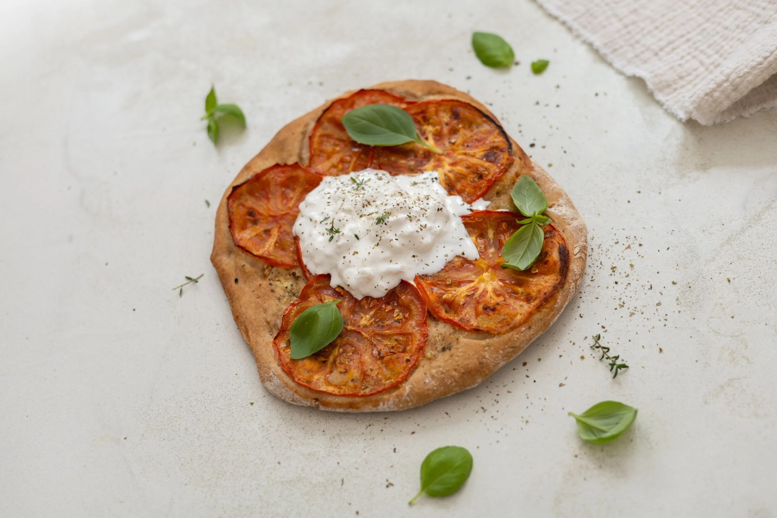Pizza Caprese-7.jpg