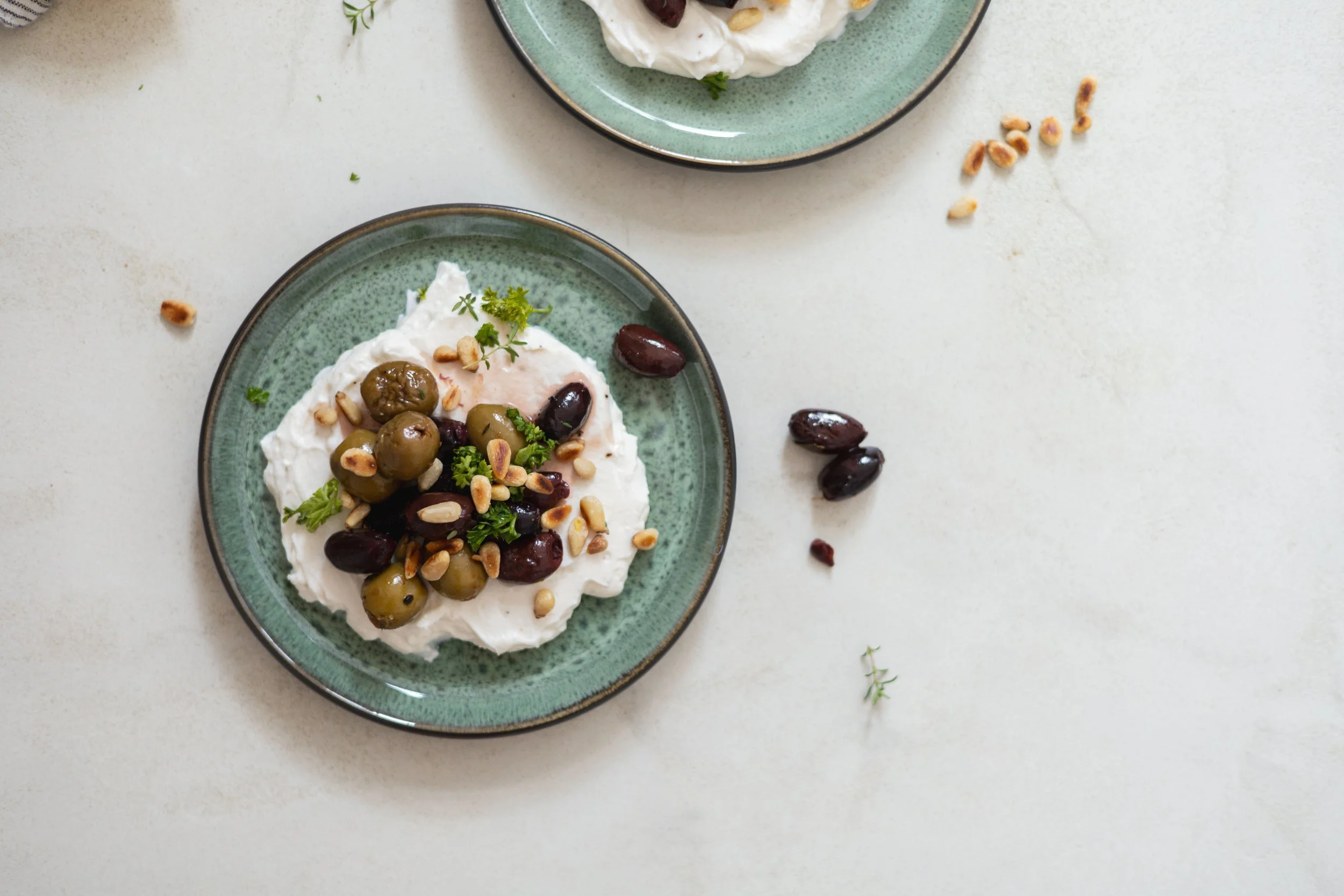 Oliven auf Ricotta-2.jpg