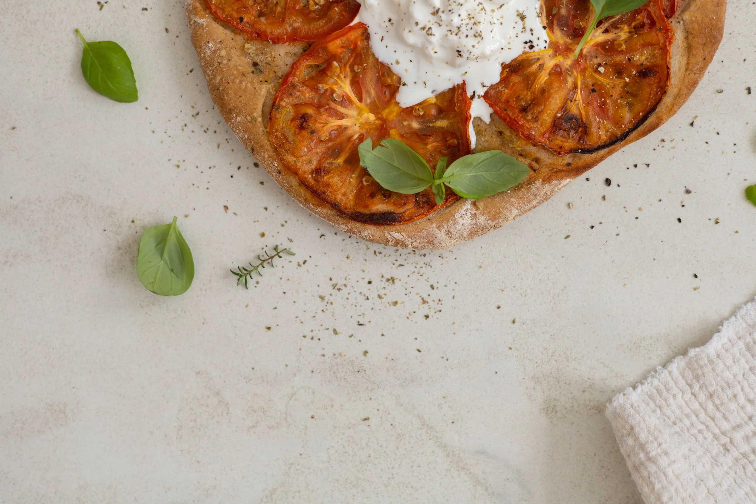 Pizza Caprese-6.jpg