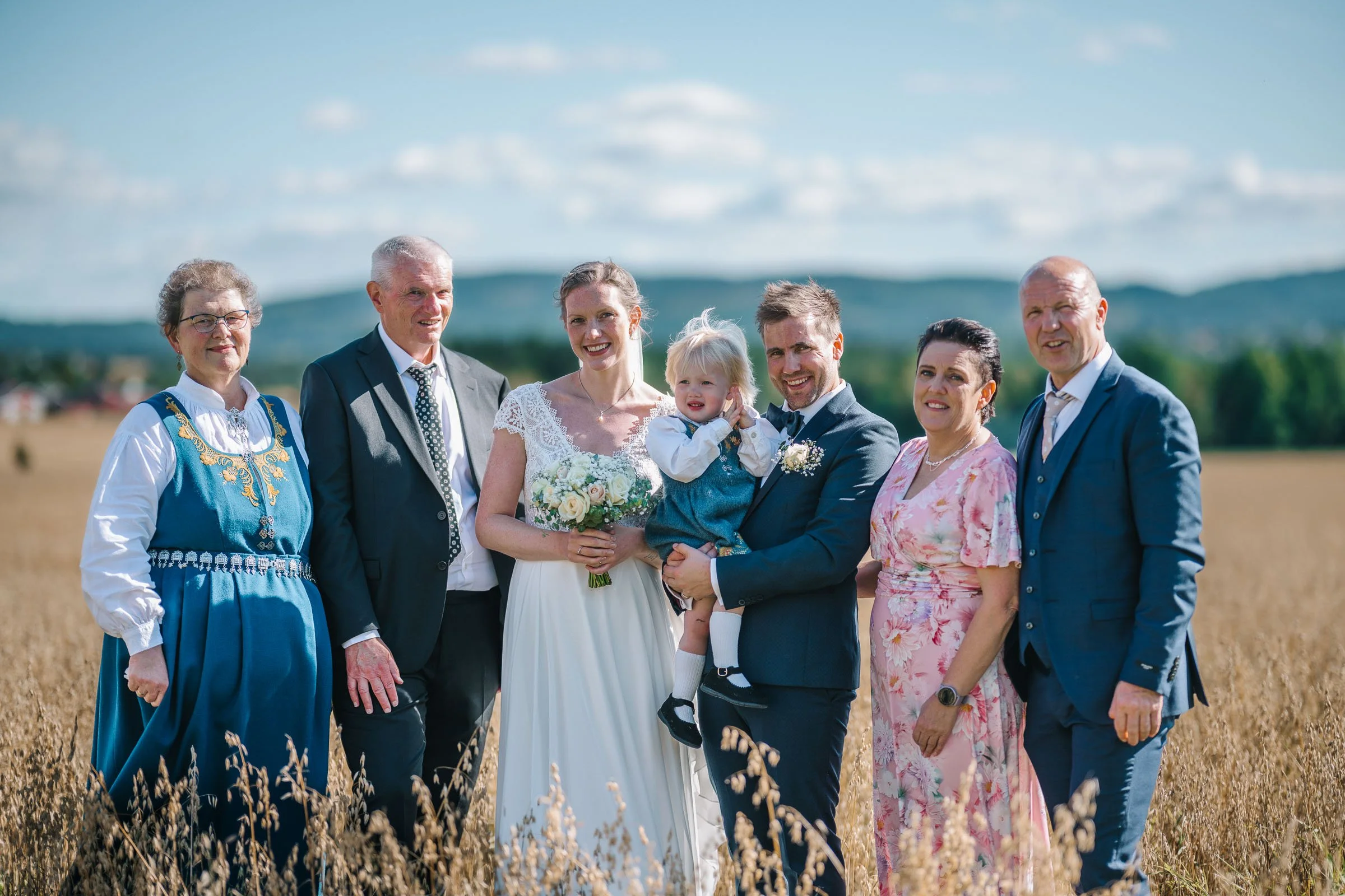 2024-08 Marte og Tommy-web-45.jpg