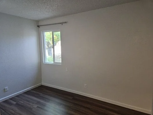 1270_Bradley_bedroom_50.jpg