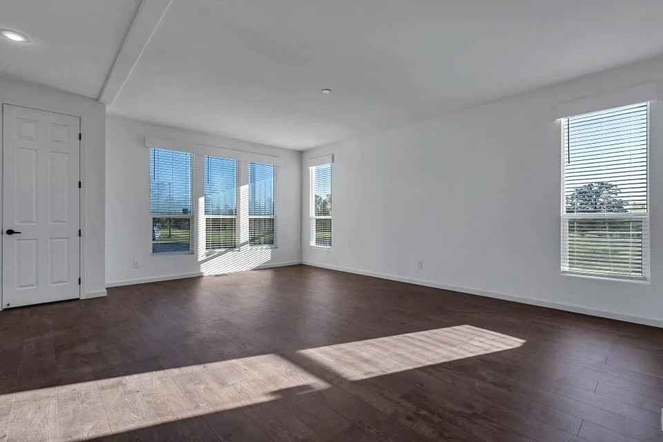 808 Butternut living2.jpg