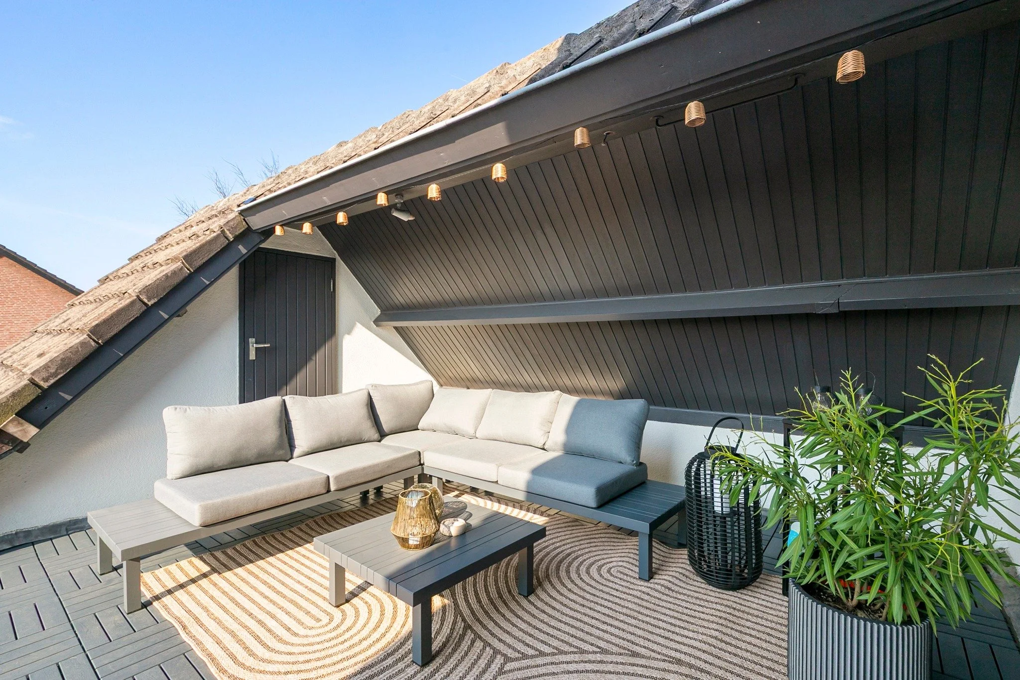 Dit is zo&rsquo;n woning waar je niet zomaar langs scrolt.

7 bezichtigingen in 3 dagen zegt eigenlijk al genoeg! 😉