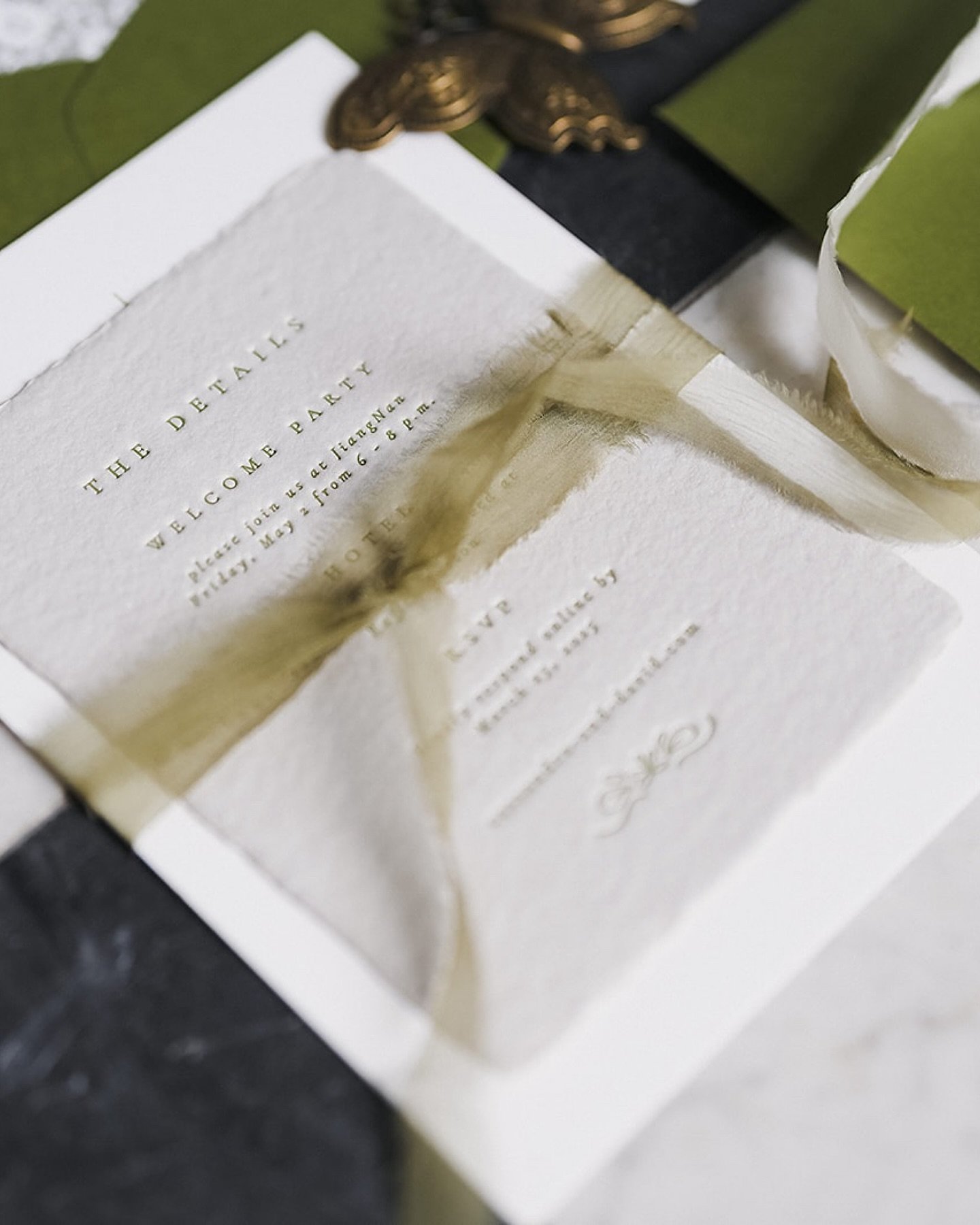 when Arly @honesteventrentals &amp; I dreamed up this invitation suite for our AAPI editorial, we considered three ideas as inspiration: color, textiles, and location.

for the overall color palette, Arly intentionally left out red and opted instead 