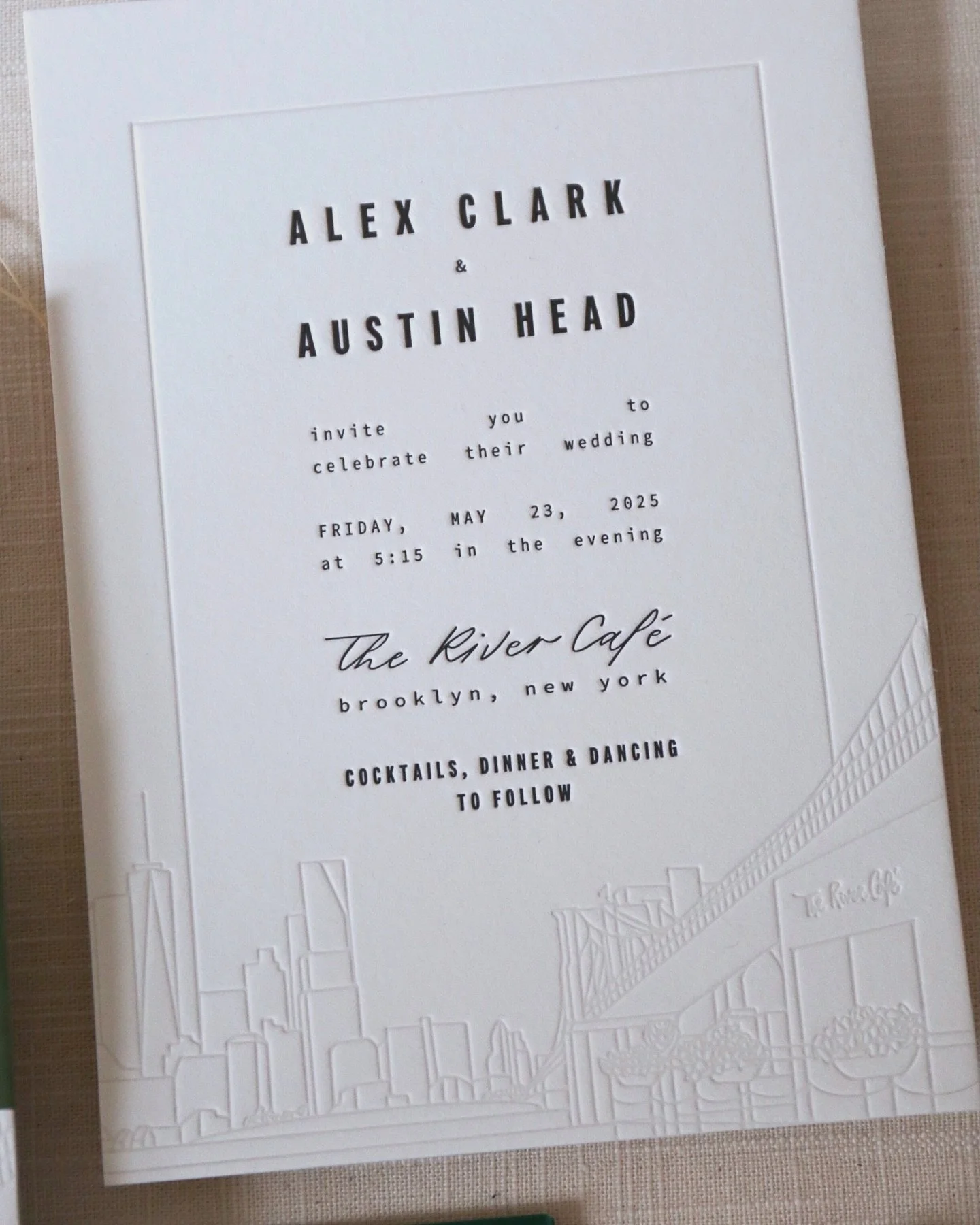 finally sharing the details of one of my favorite invitation suites to date &hellip;

nestled under the iconic Brooklyn Bridge &amp; overlooking the New York City skyline, A&amp;A tied the knot this past May at the beautiful @therivercafe.

it&rsquo;