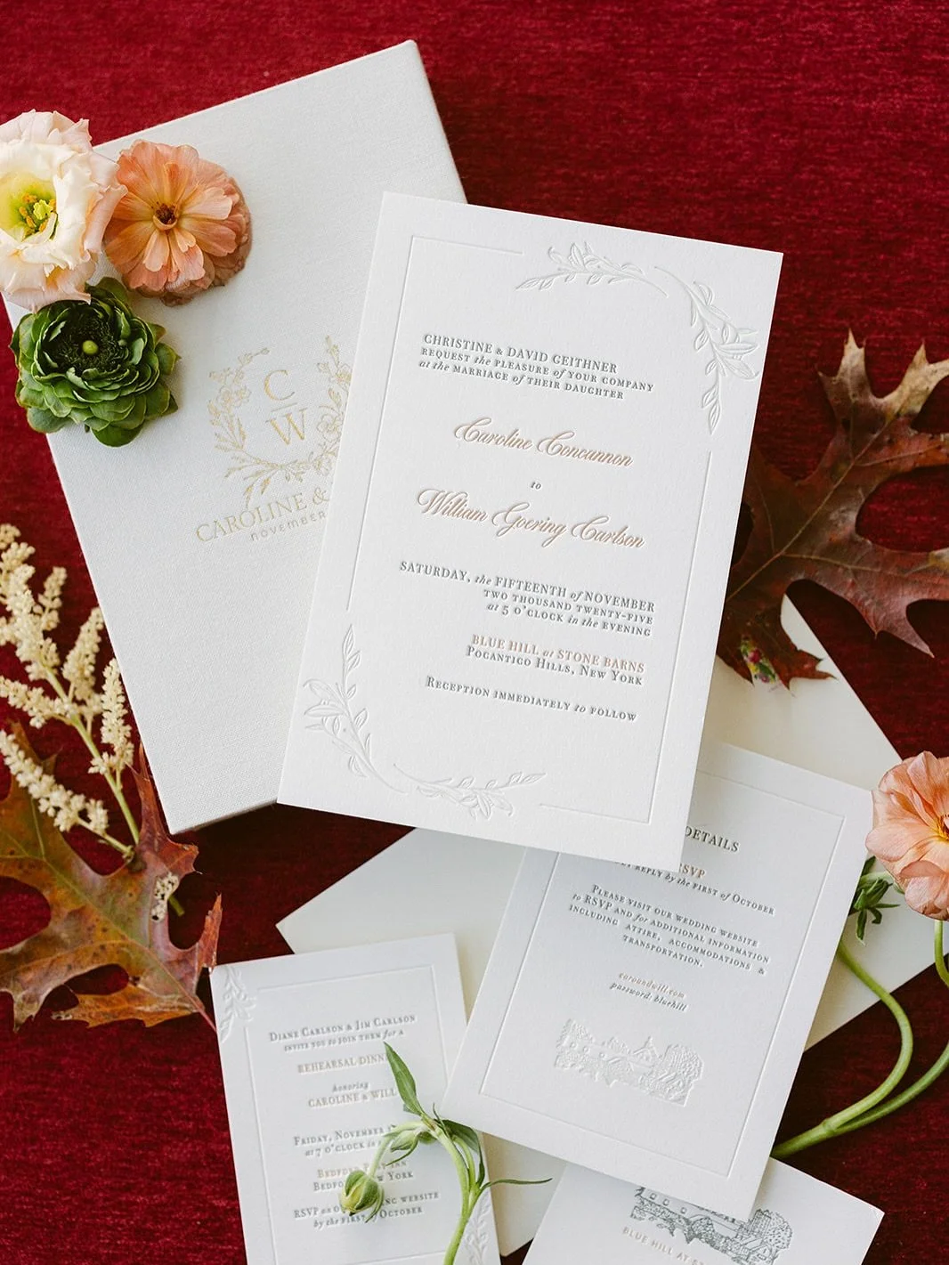 more of C&amp;W&rsquo;s beautiful invitation suite &hellip; inspired by blue hill, fall leaves and subtle elegance.

one of the first concepts C brought to the table was a hand drawn illustration of blue hill. it was an illustration we repeated throu