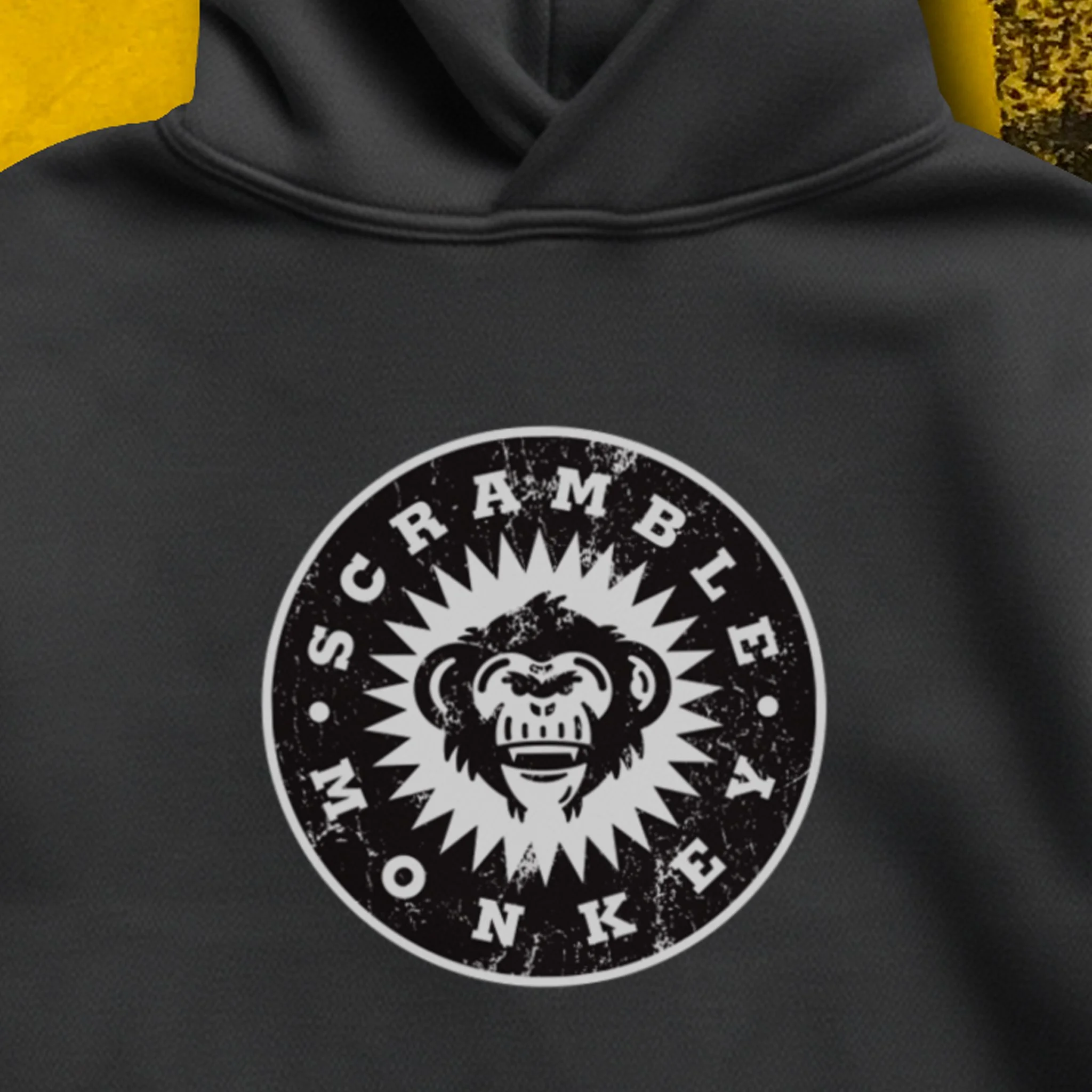 youthhoodie_black_close_01.jpg