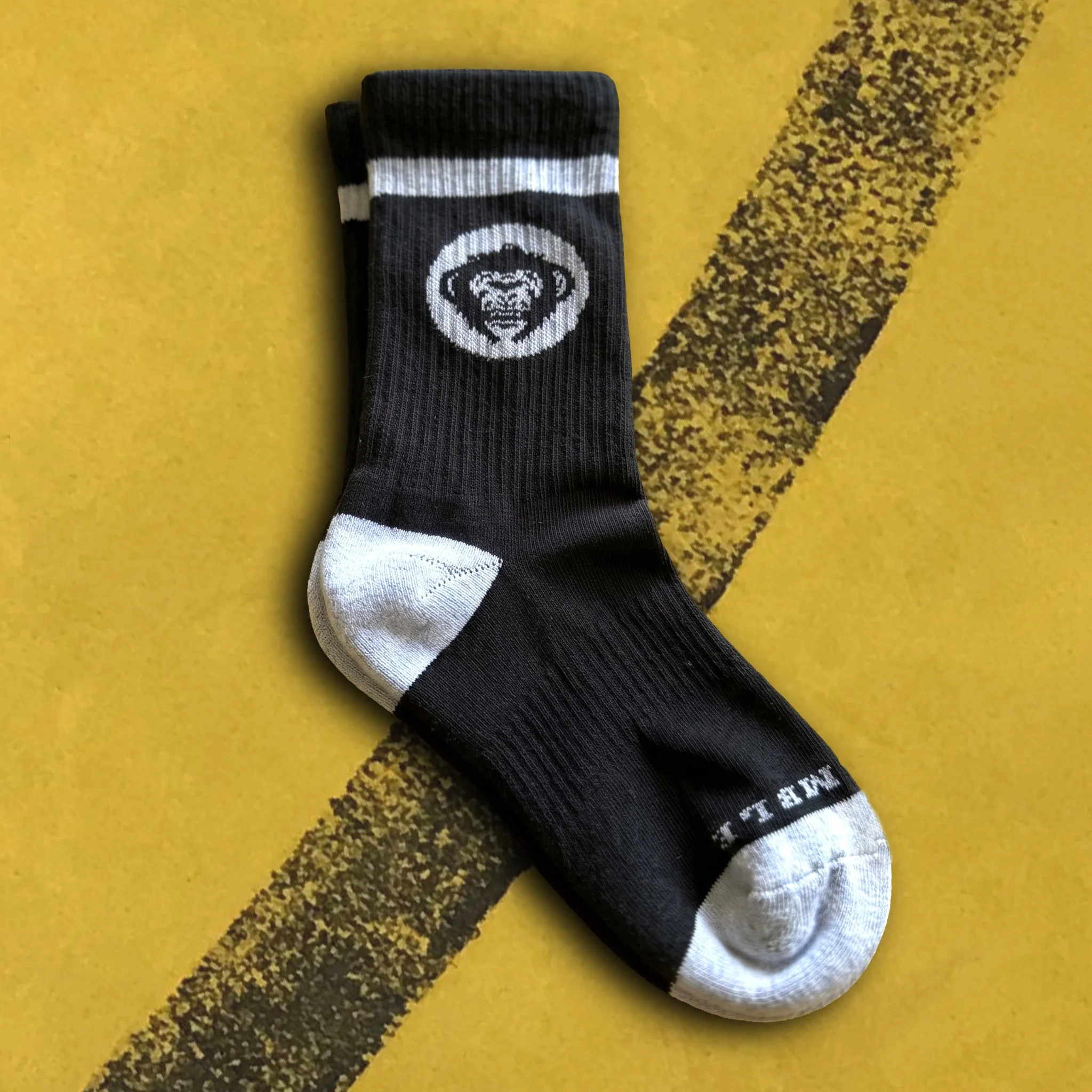 youthsocks_black_01.jpg