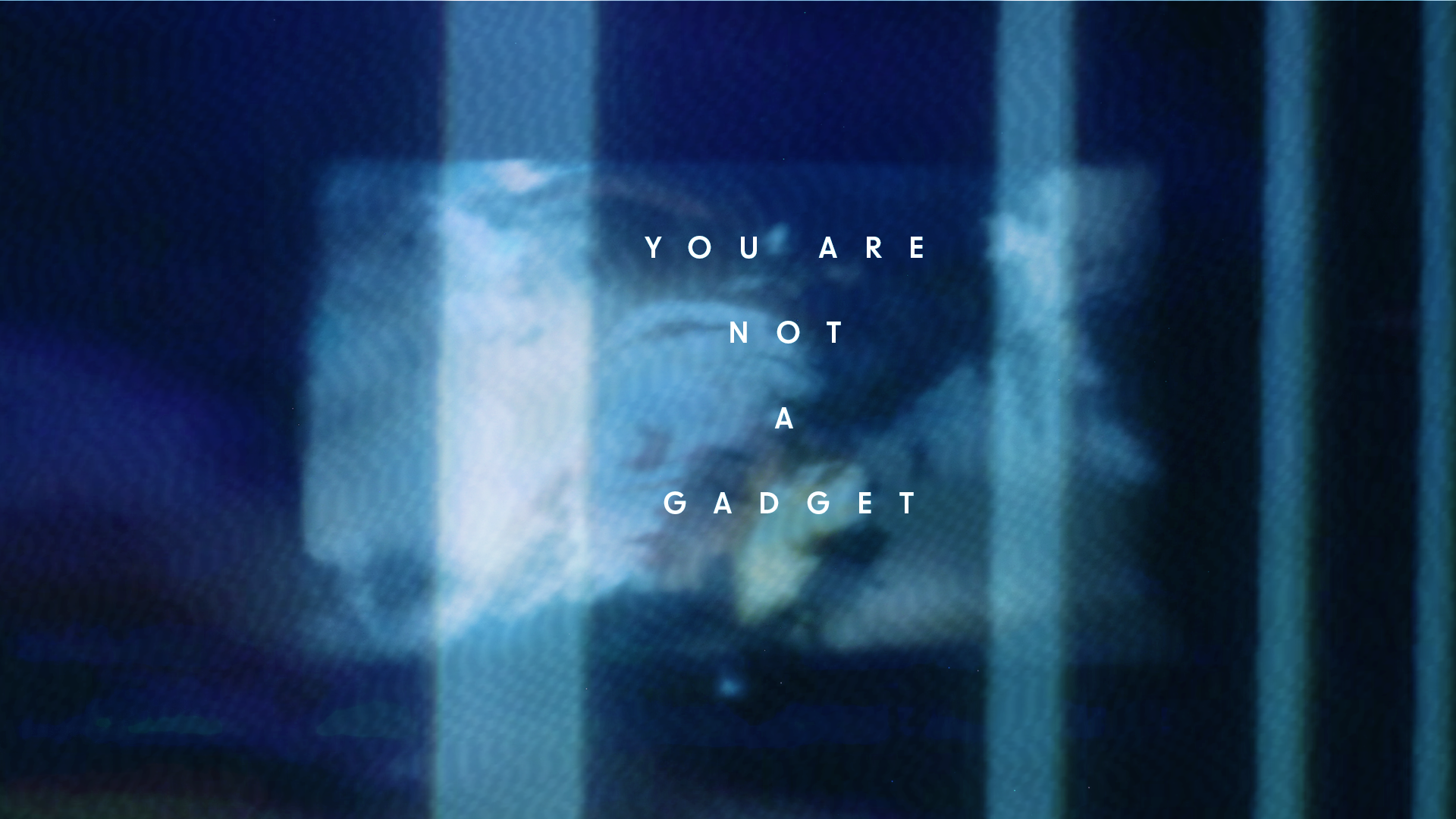 eaugusti_titles_frame01_v09.png