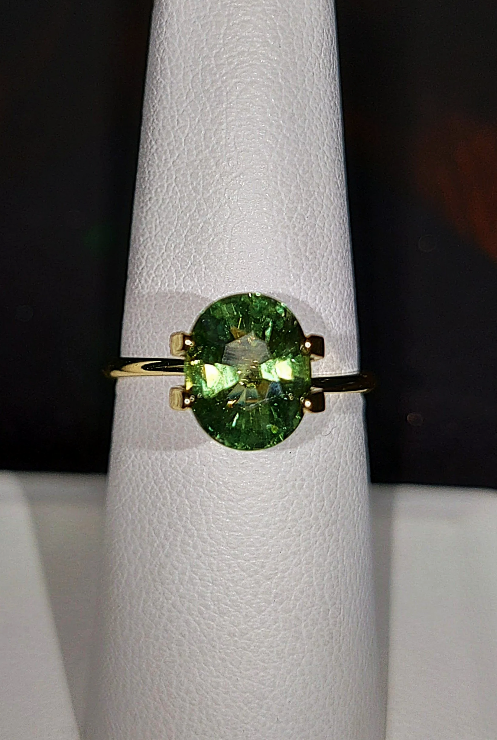 Genuine Unheated Green Apatite 2.38ct from TheCoveAtFoxHollow.com