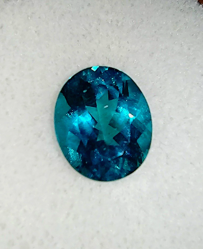 Neon Blue Apatite 6.74ct
