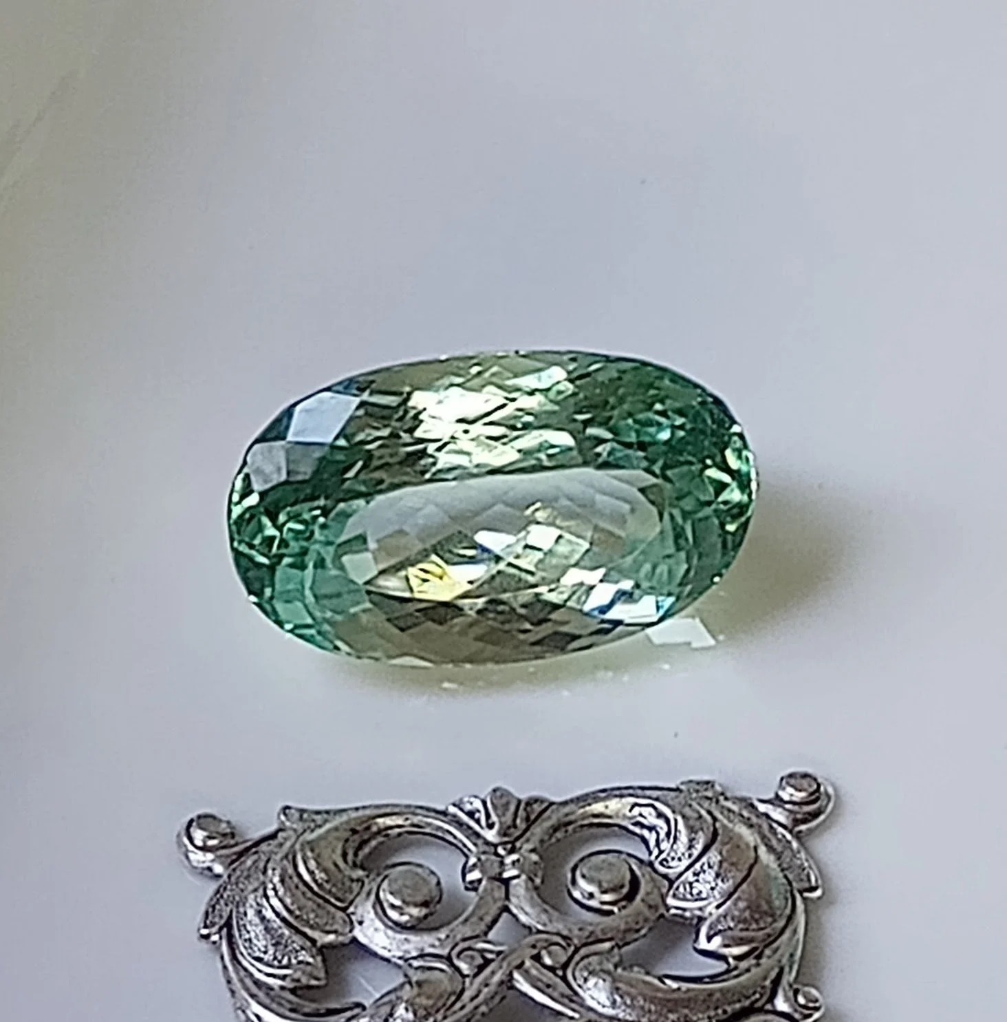 Genuine Hiddenite 68.75ct from thecoveatfoxhollow.com