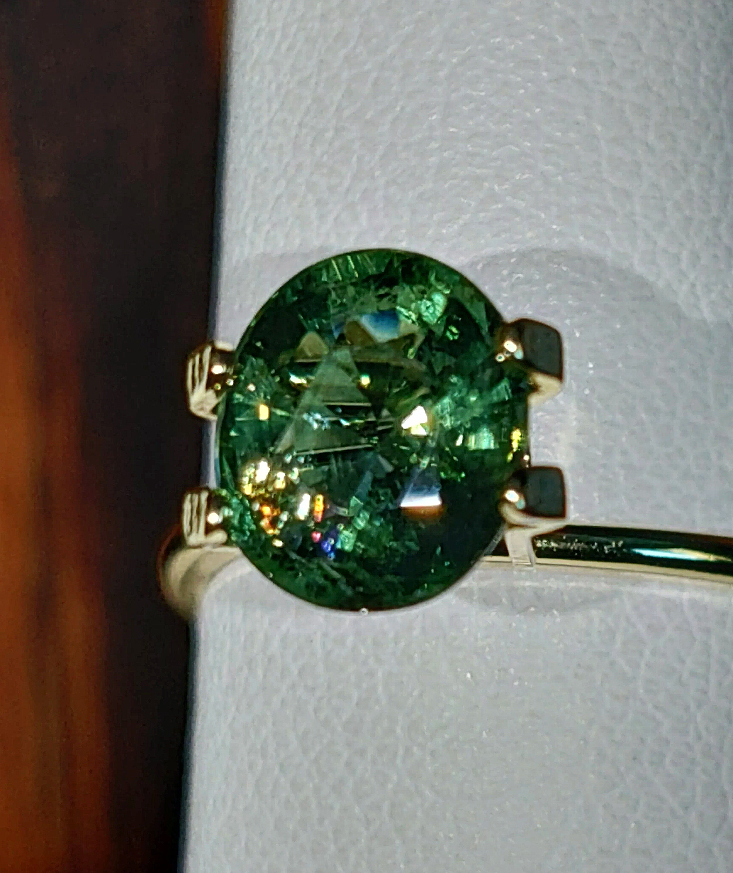 Genuine Unheated Green Apatite 1.70ct from TheCoveAtFoxHollow.com