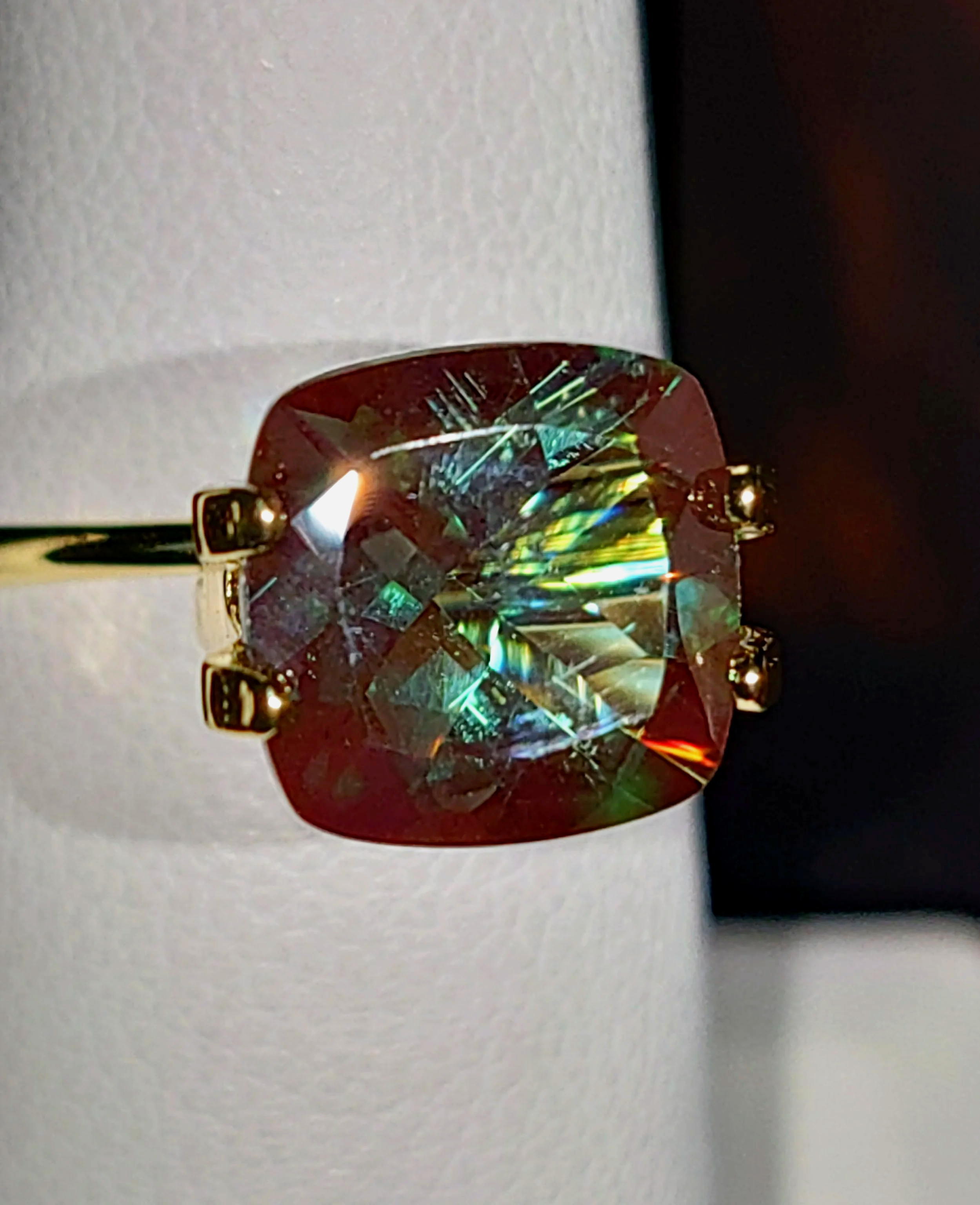 Green Labradorite 2.66ct