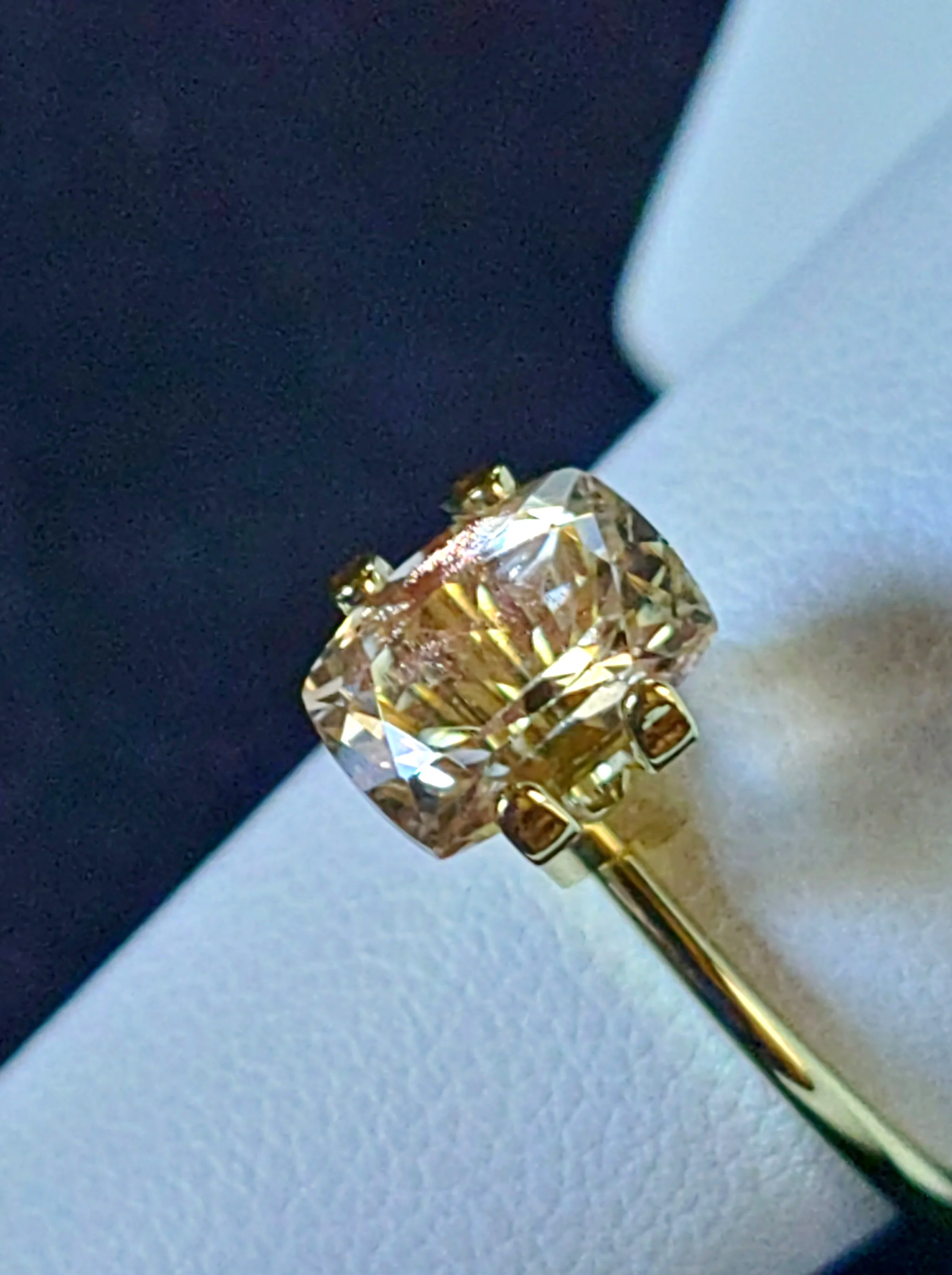 Genuine Oregon Sunstone 1.58ct from TheCoveAtFoxHollow.com